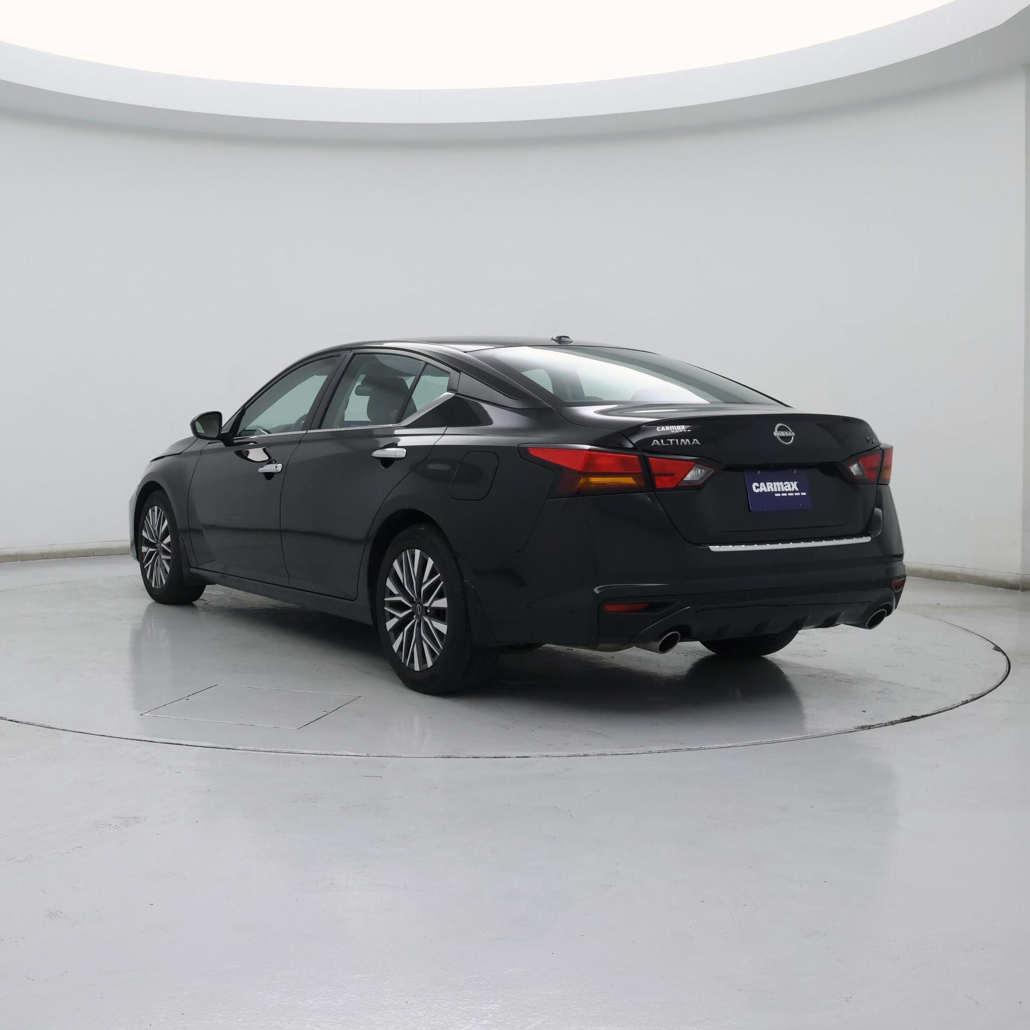 Thumbnail: 2023 Nissan Altima - 2