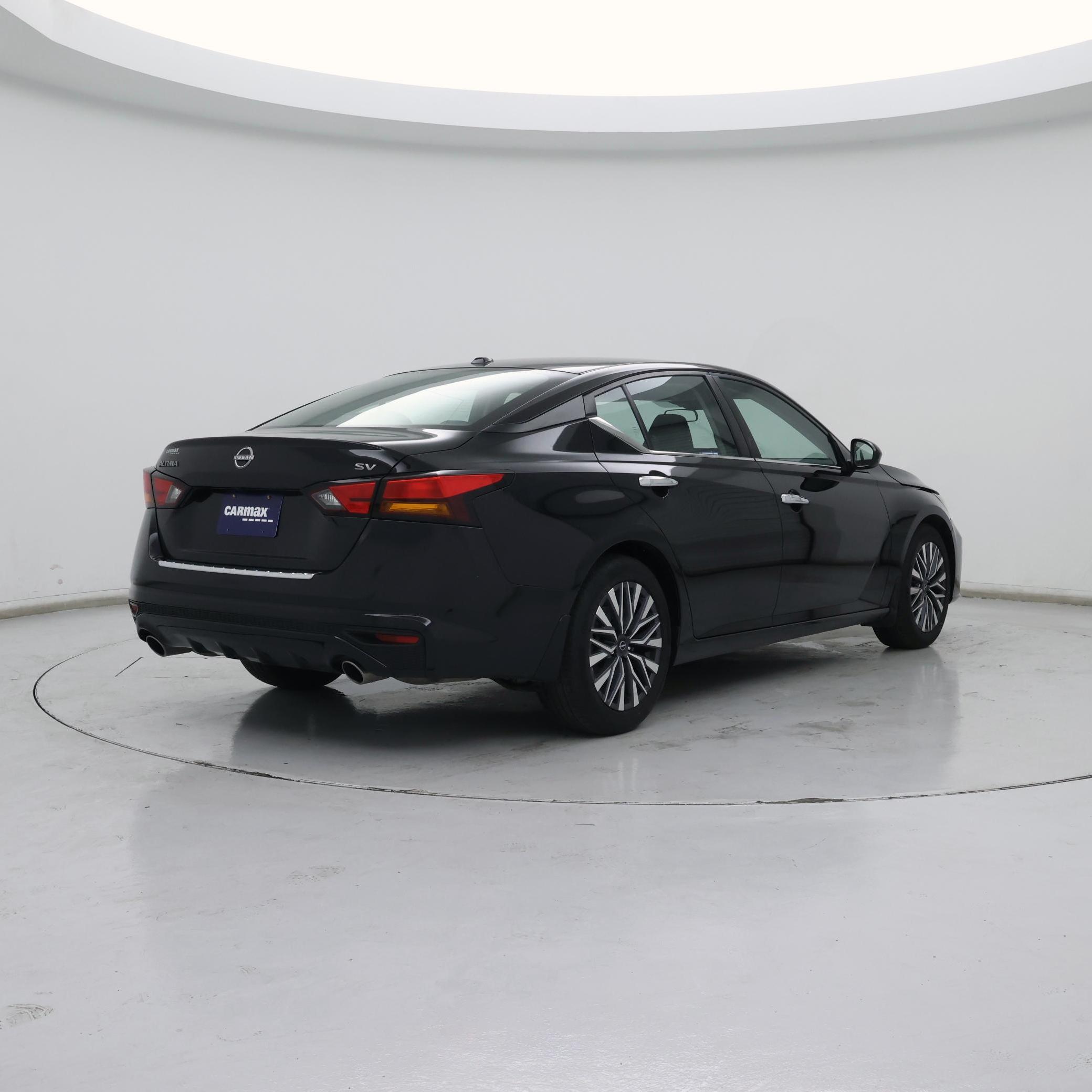 Thumbnail: 2023 Nissan Altima - 8