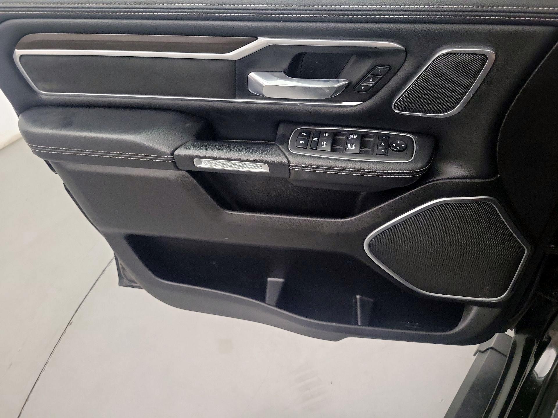 Thumbnail: 2022 RAM 1500 - 10