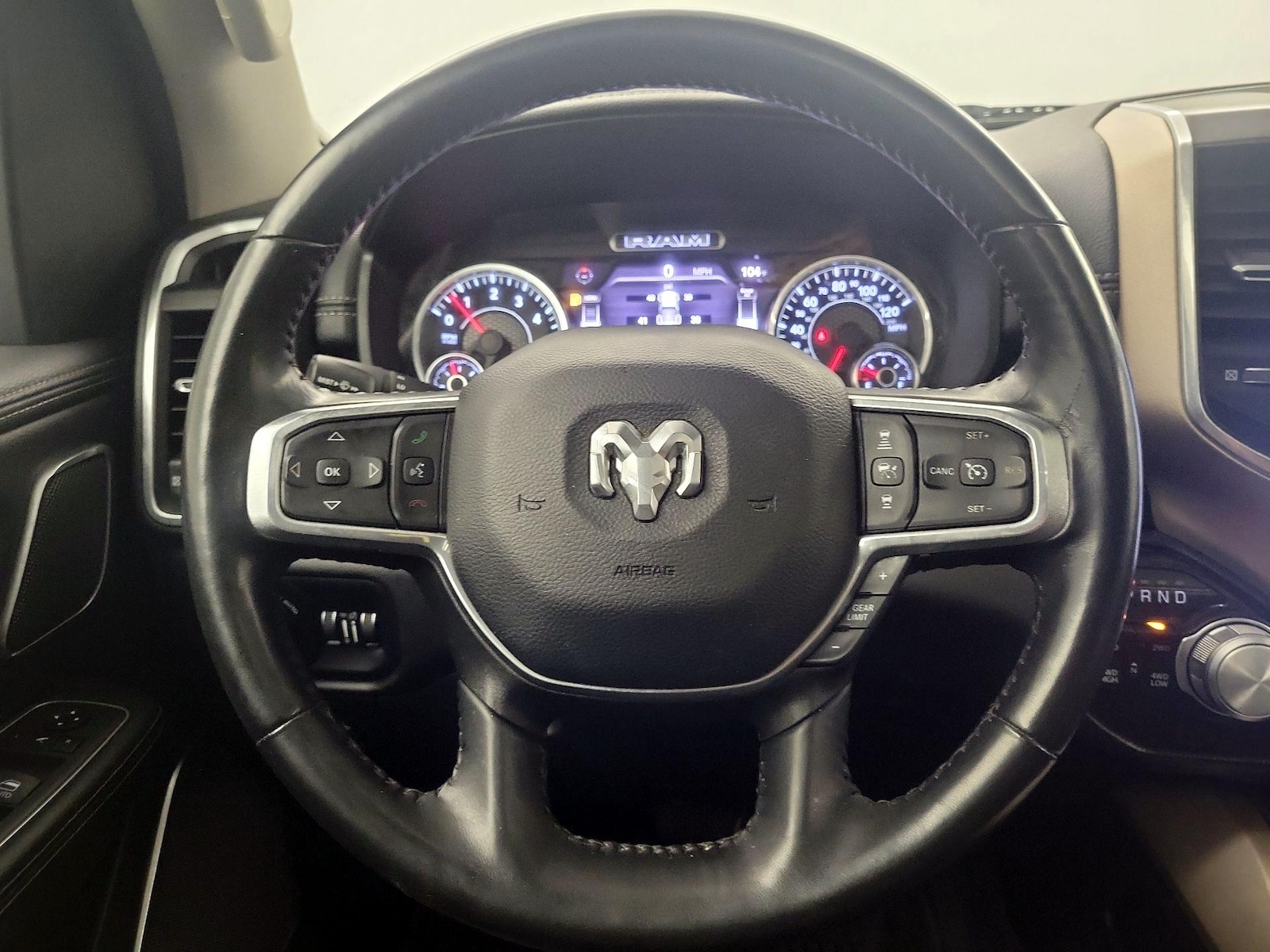 2022 RAM Ram 1500 Pickup Laramie - Photo 9