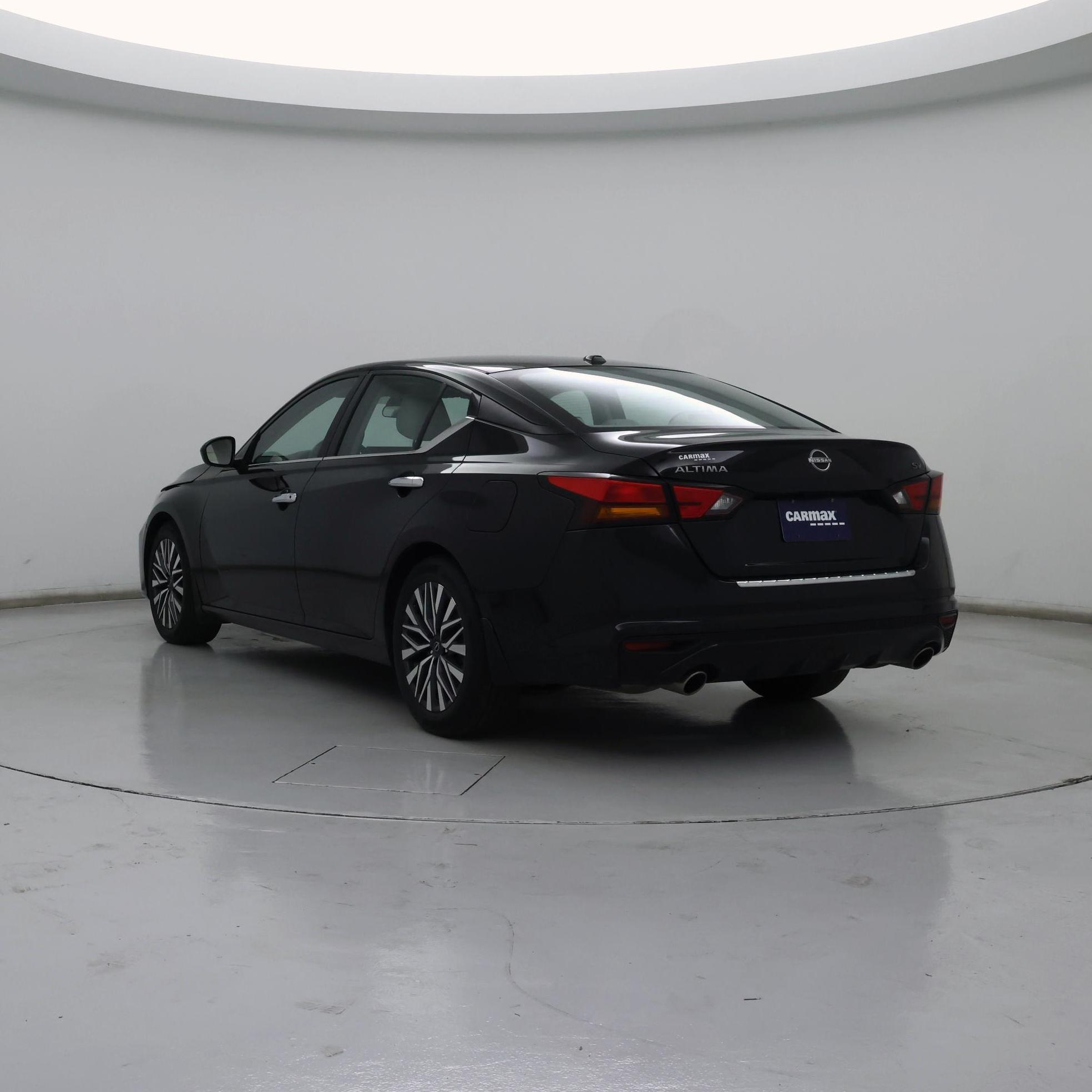 Thumbnail: 2023 Nissan Altima - 2