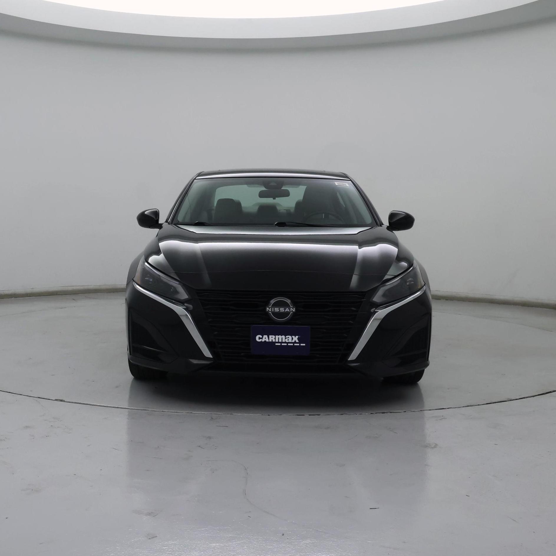 Thumbnail: 2023 Nissan Altima - 5