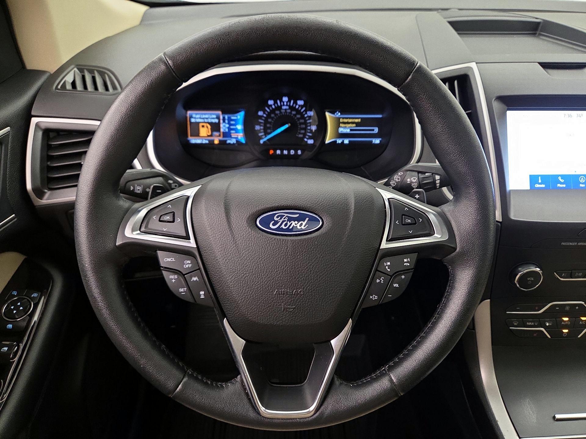 Thumbnail: 2020 Ford Edge - 10