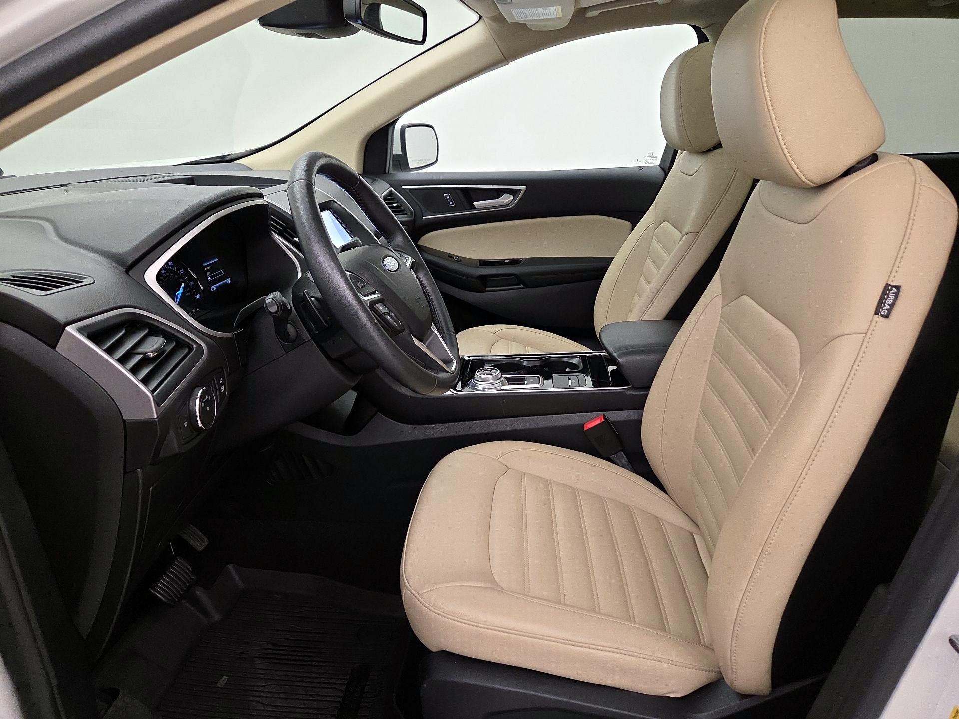 Thumbnail: 2020 Ford Edge - 11