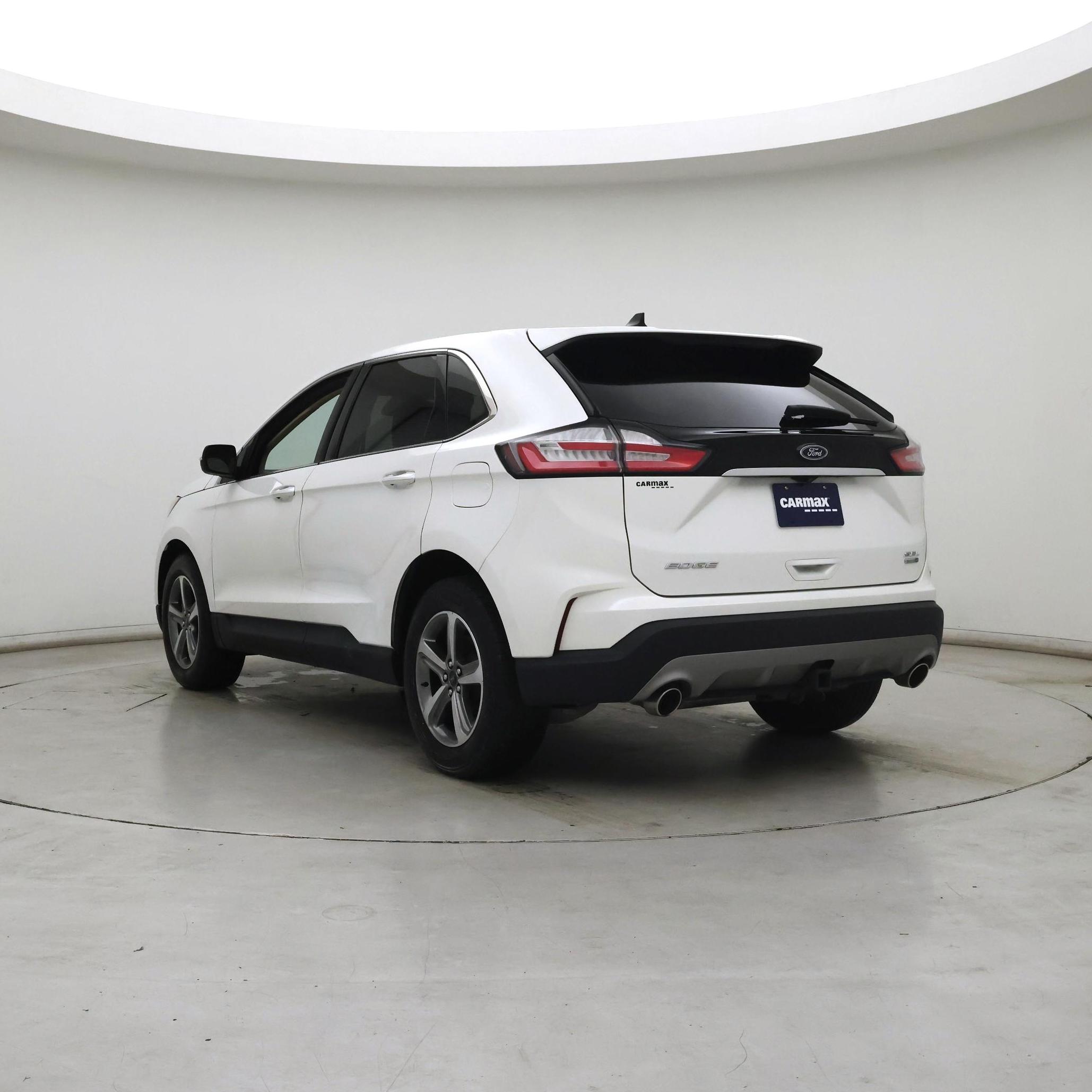 Thumbnail: 2020 Ford Edge - 2