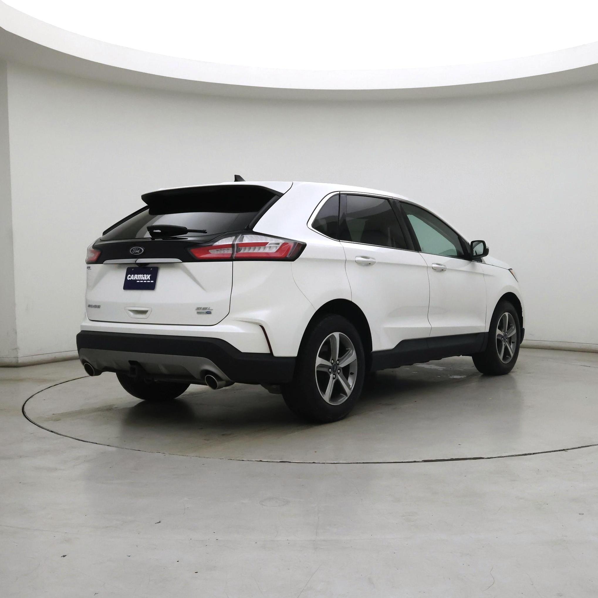 Thumbnail: 2020 Ford Edge - 8