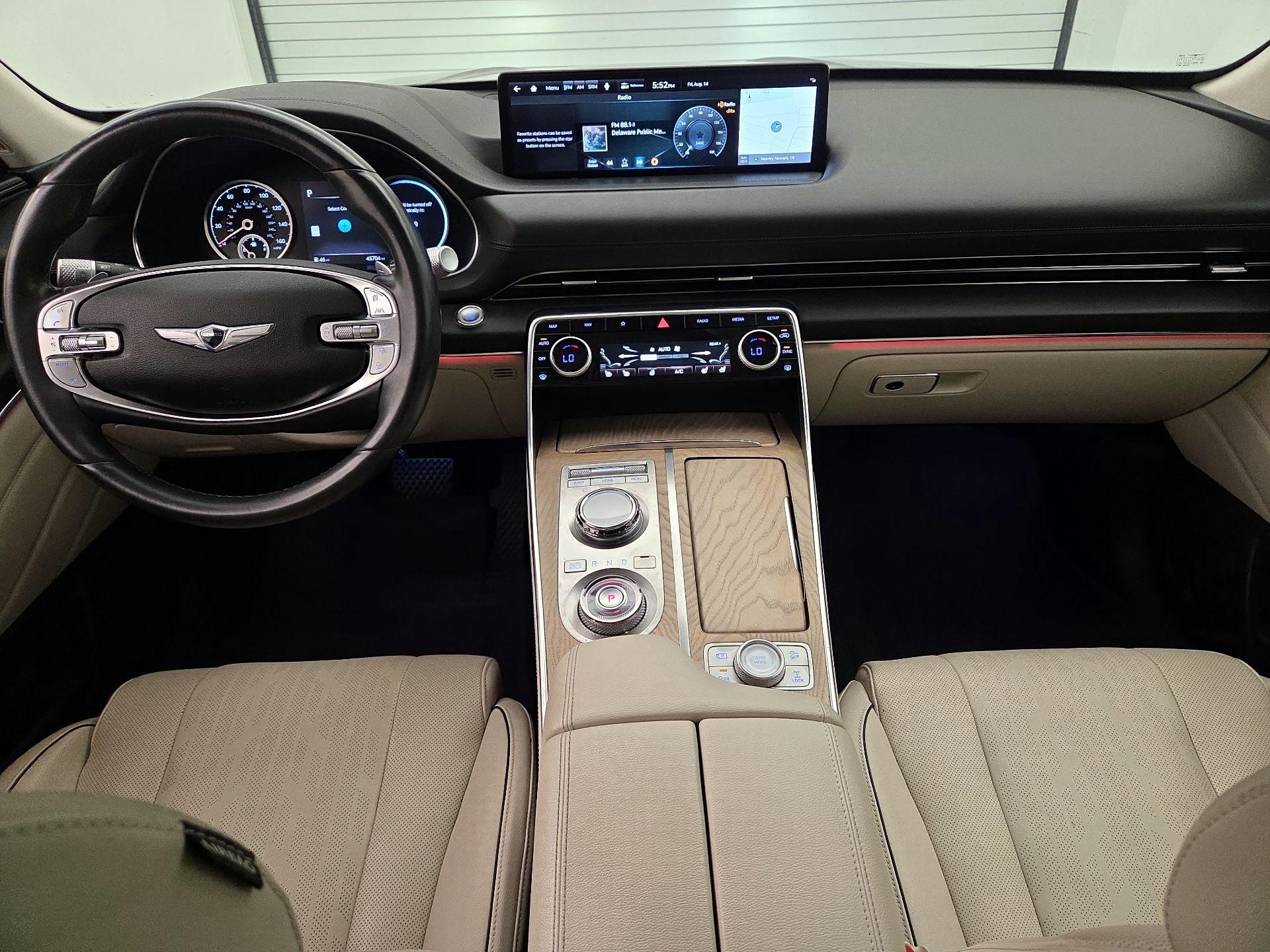 Thumbnail: 2023 Genesis GV80 - 9