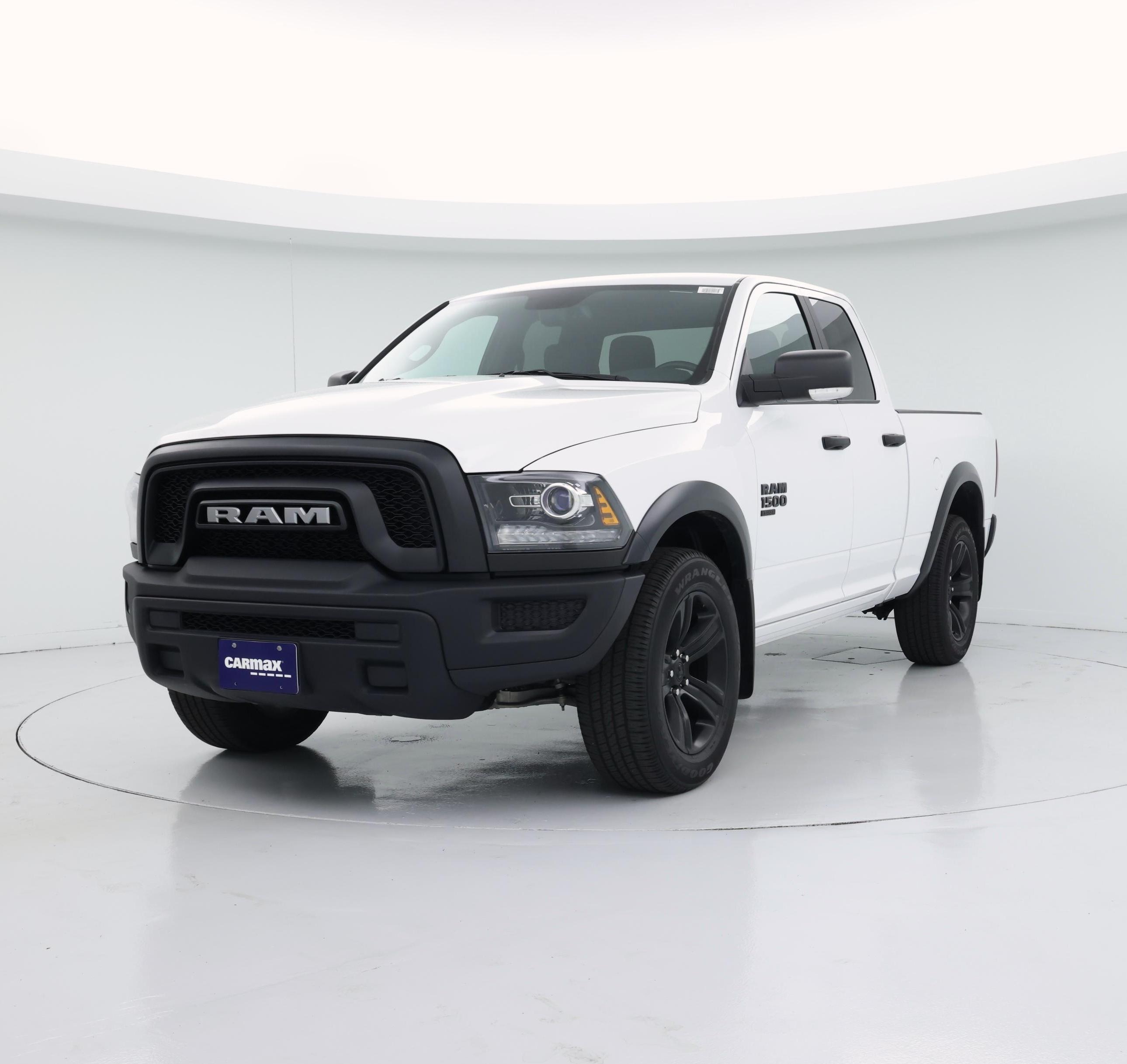 Thumbnail: 2022 RAM 1500 Classic - 4