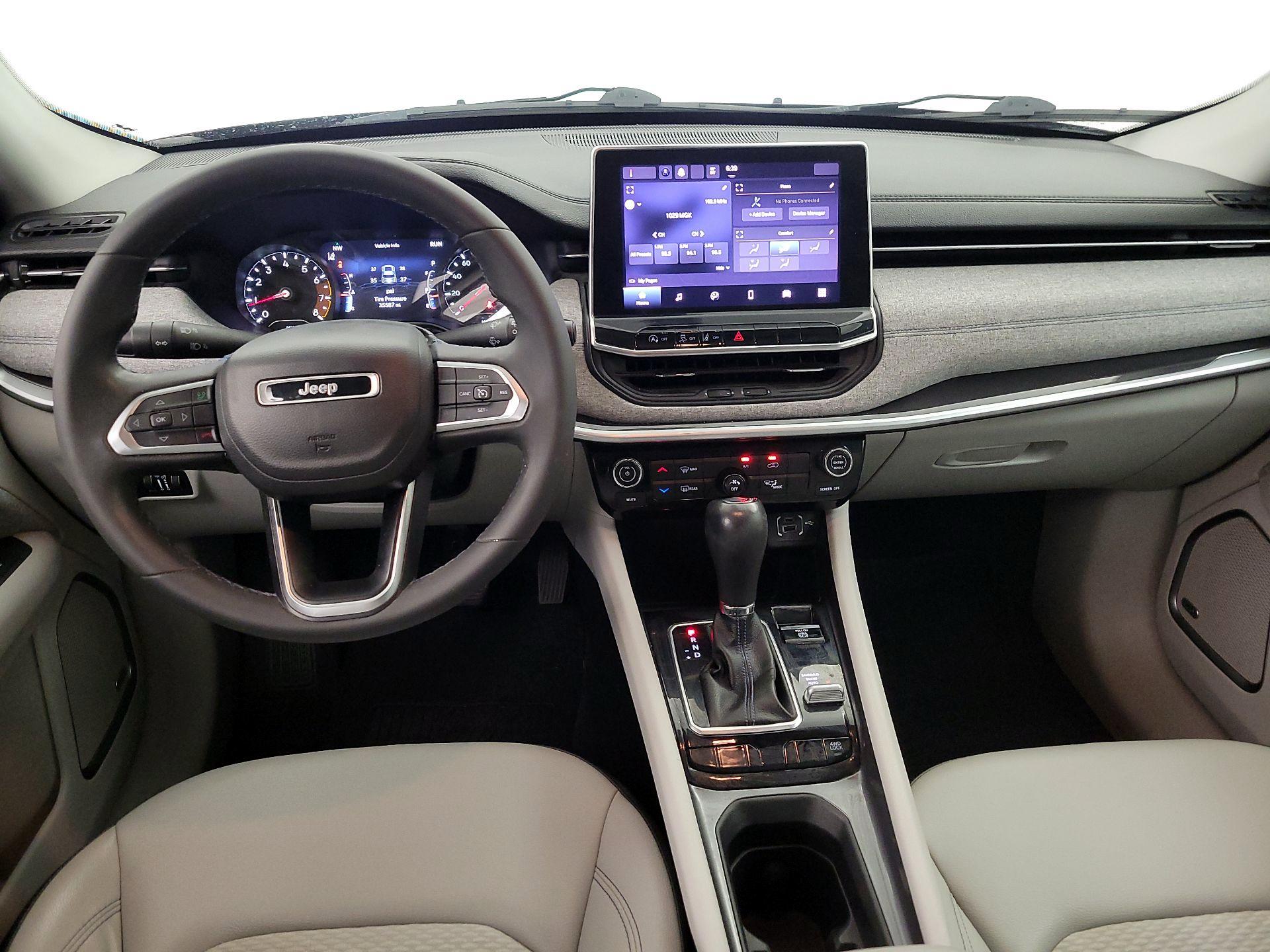 Thumbnail: 2022 Jeep Compass - 9