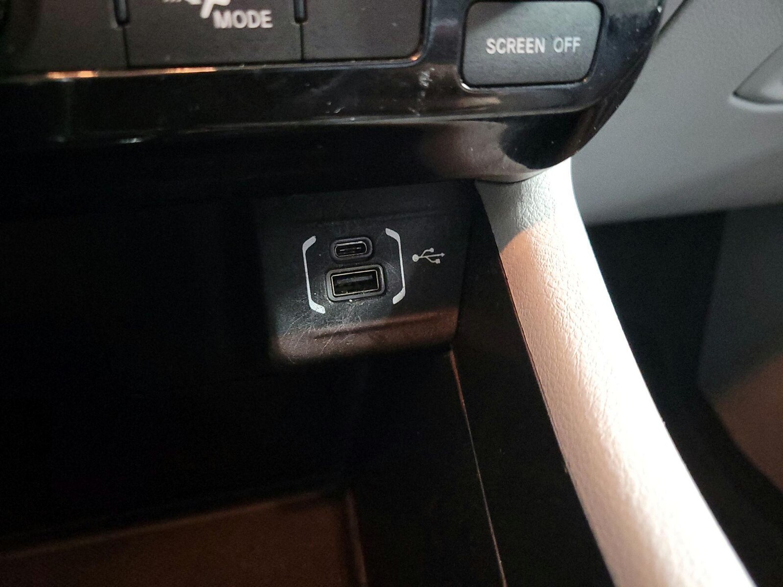 2022 Jeep Compass Latitude - Photo 19