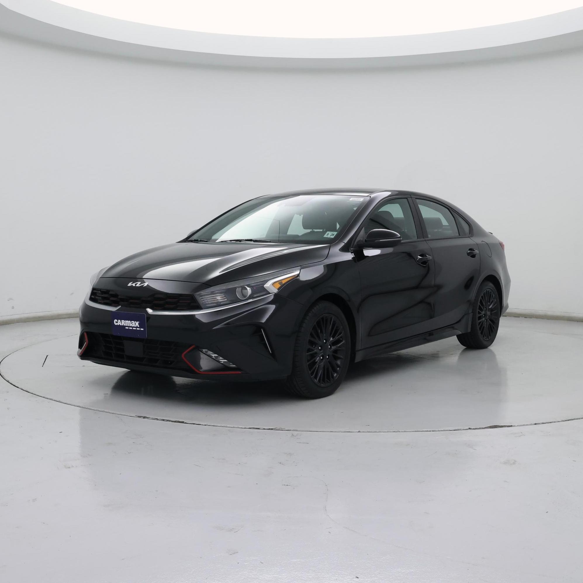 Thumbnail: 2023 Kia Forte - 4