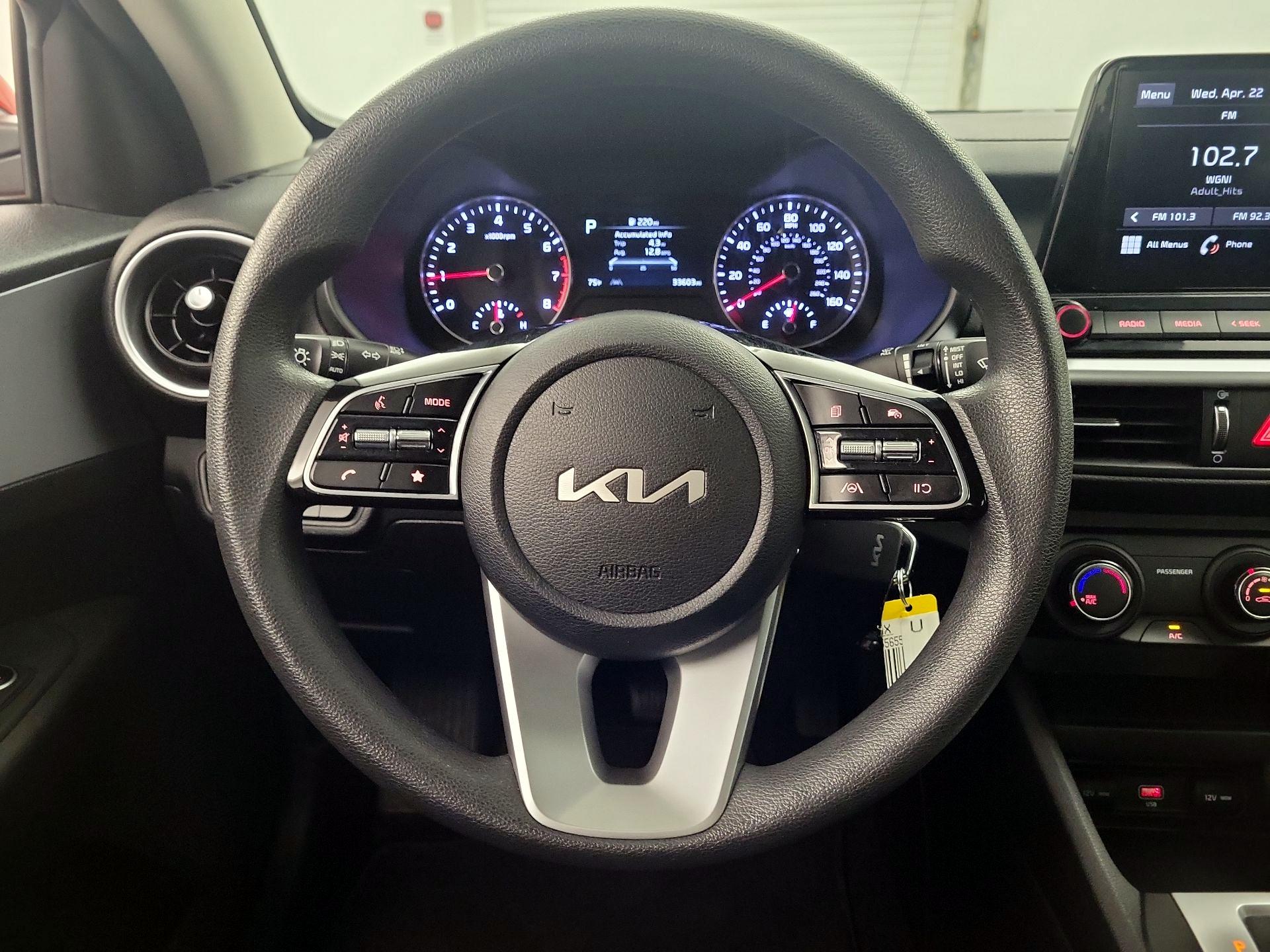 Thumbnail: 2023 Kia Forte - 10