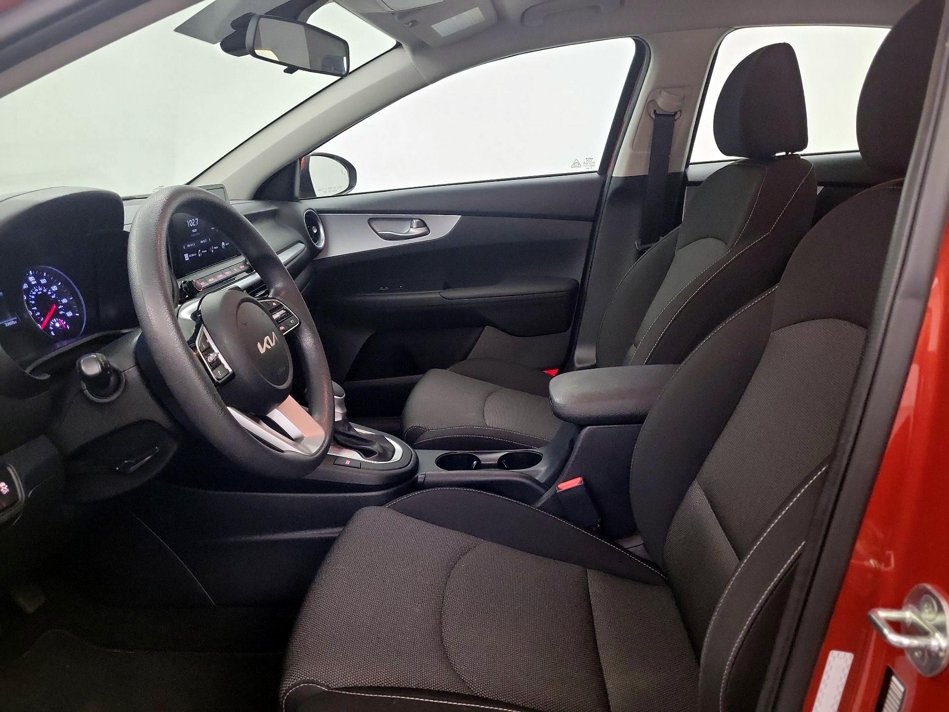 Thumbnail: 2023 Kia Forte - 11