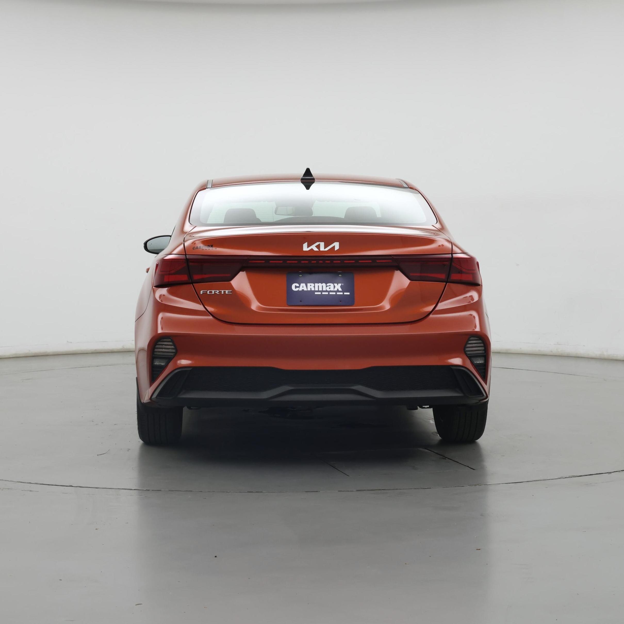 Thumbnail: 2023 Kia Forte - 6
