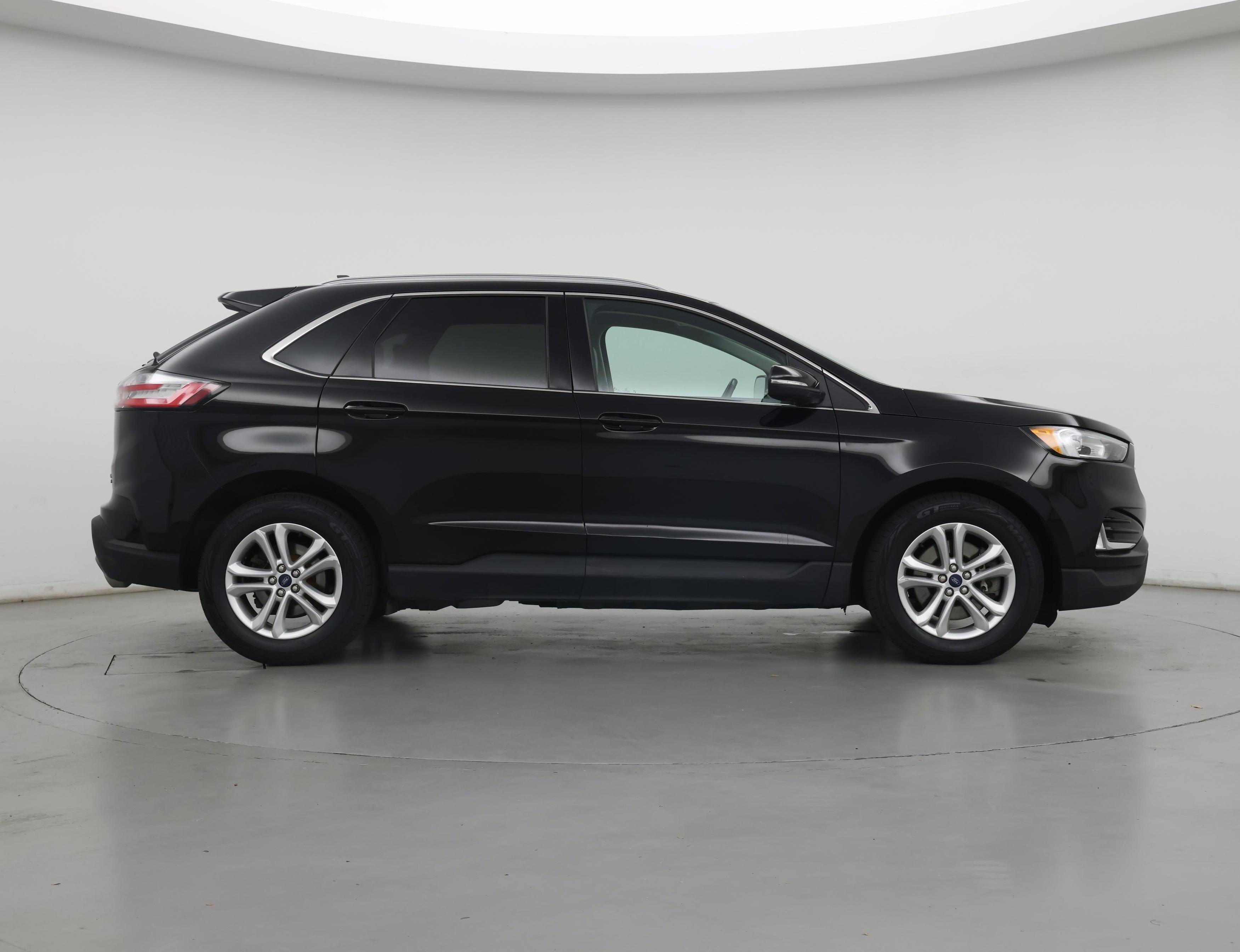 Thumbnail: 2020 Ford Edge - 7