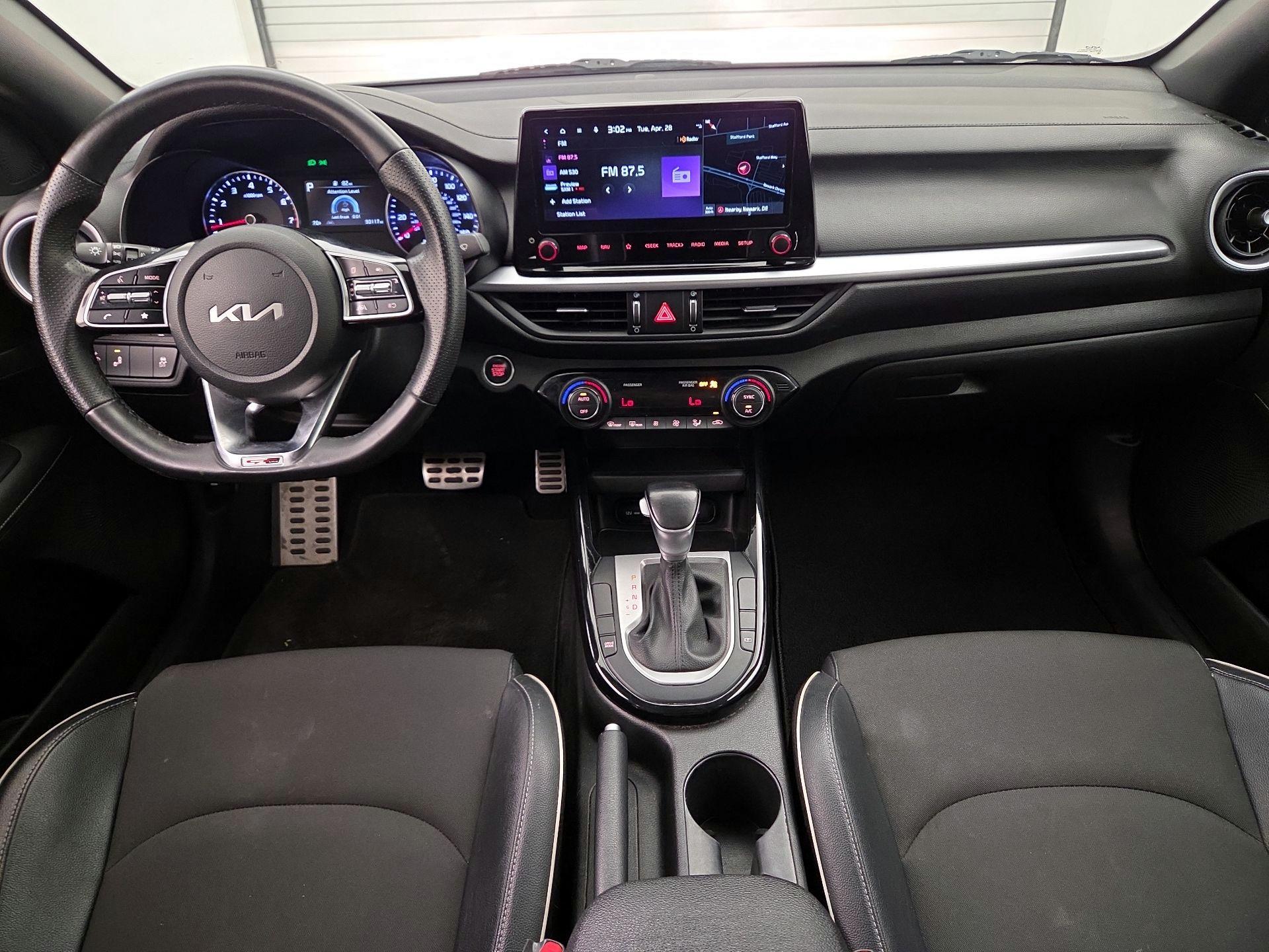 Thumbnail: 2023 Kia Forte - 9