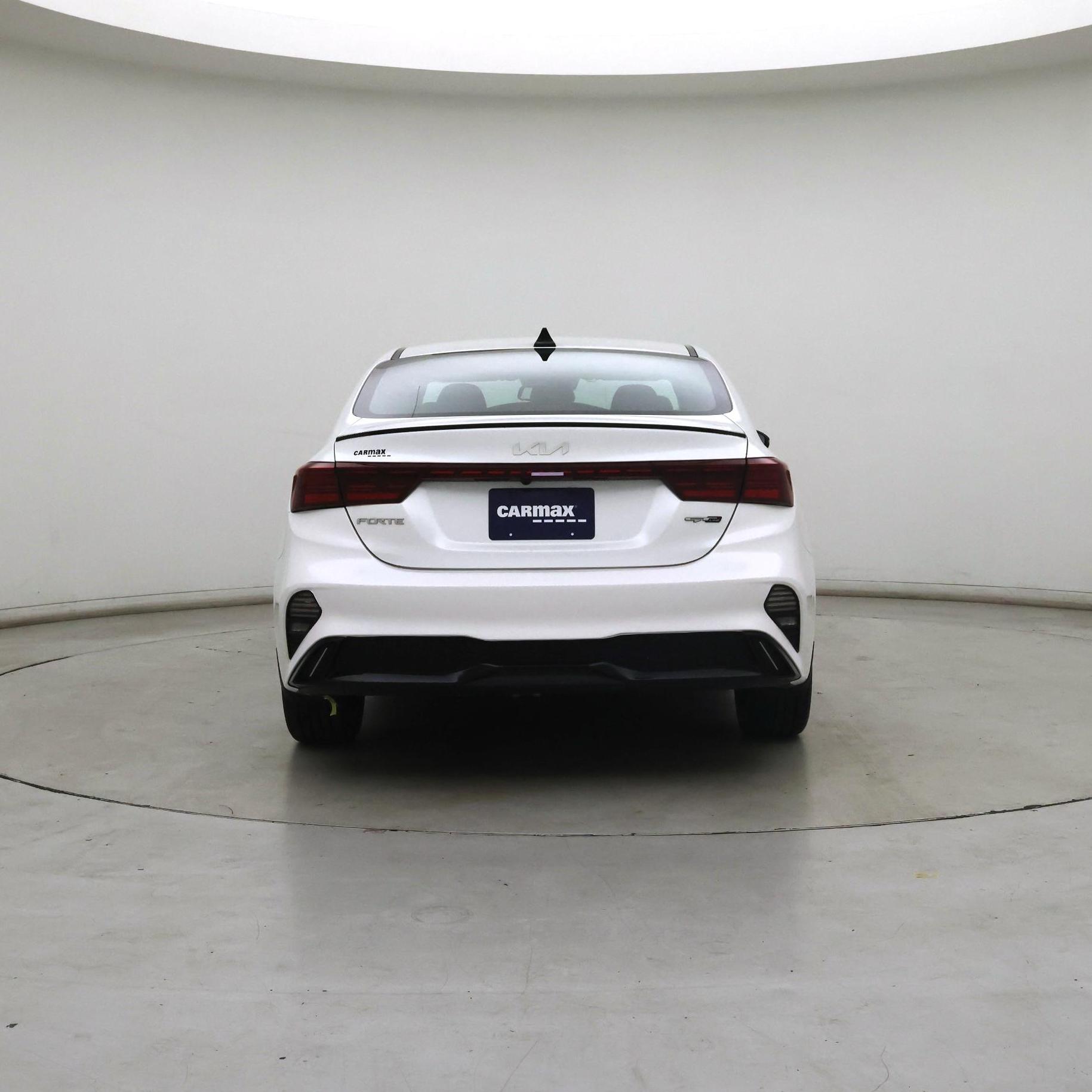 Thumbnail: 2023 Kia Forte - 6
