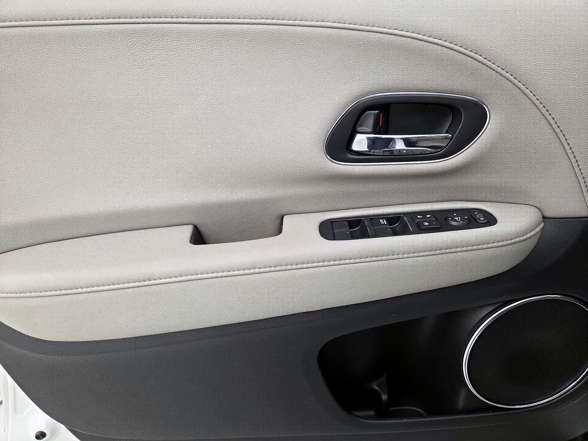 Thumbnail: 2022 Honda HR-V - 12