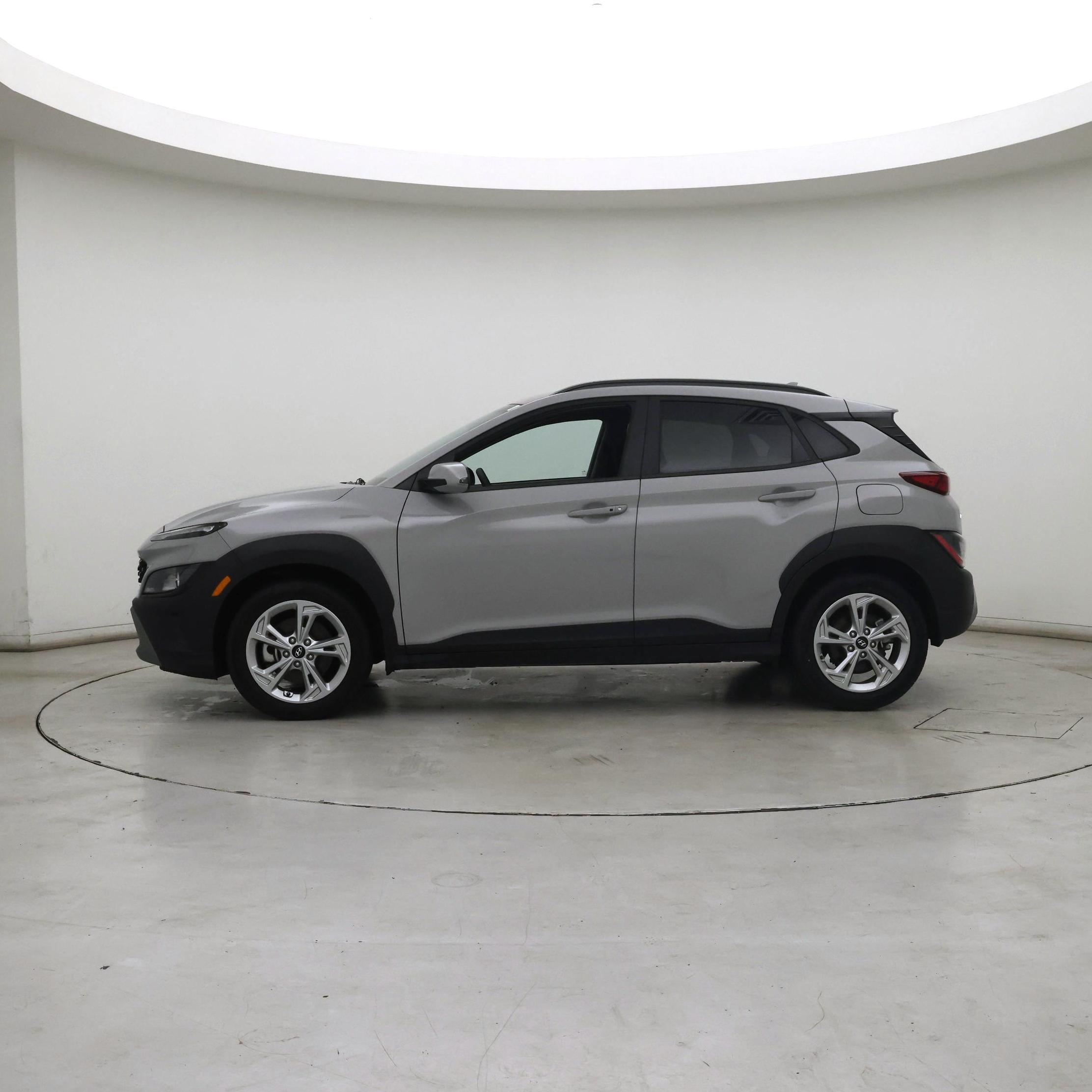 Thumbnail: 2023 Hyundai Kona - 3