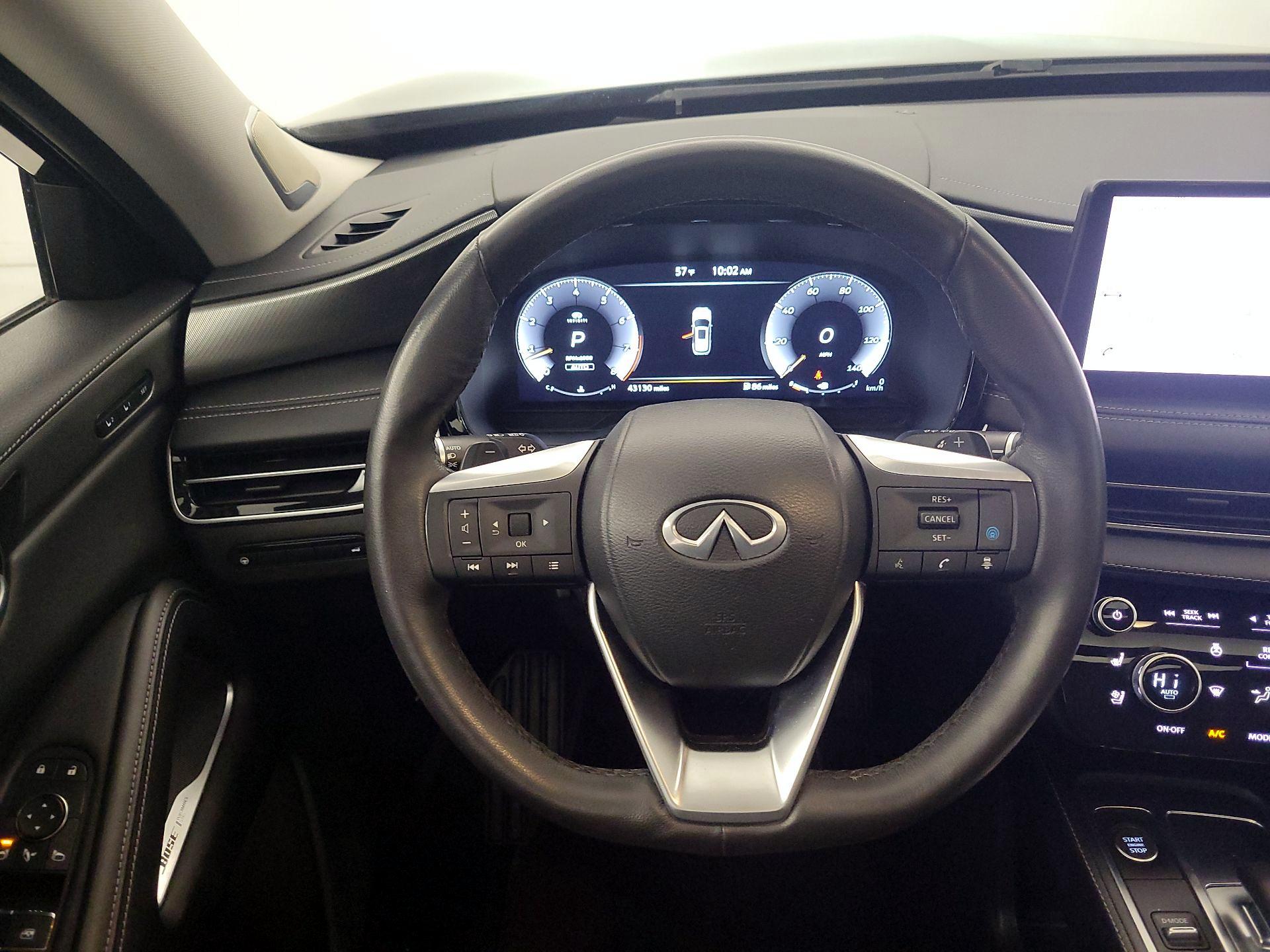 Thumbnail: 2023 INFINITI QX60 - 10