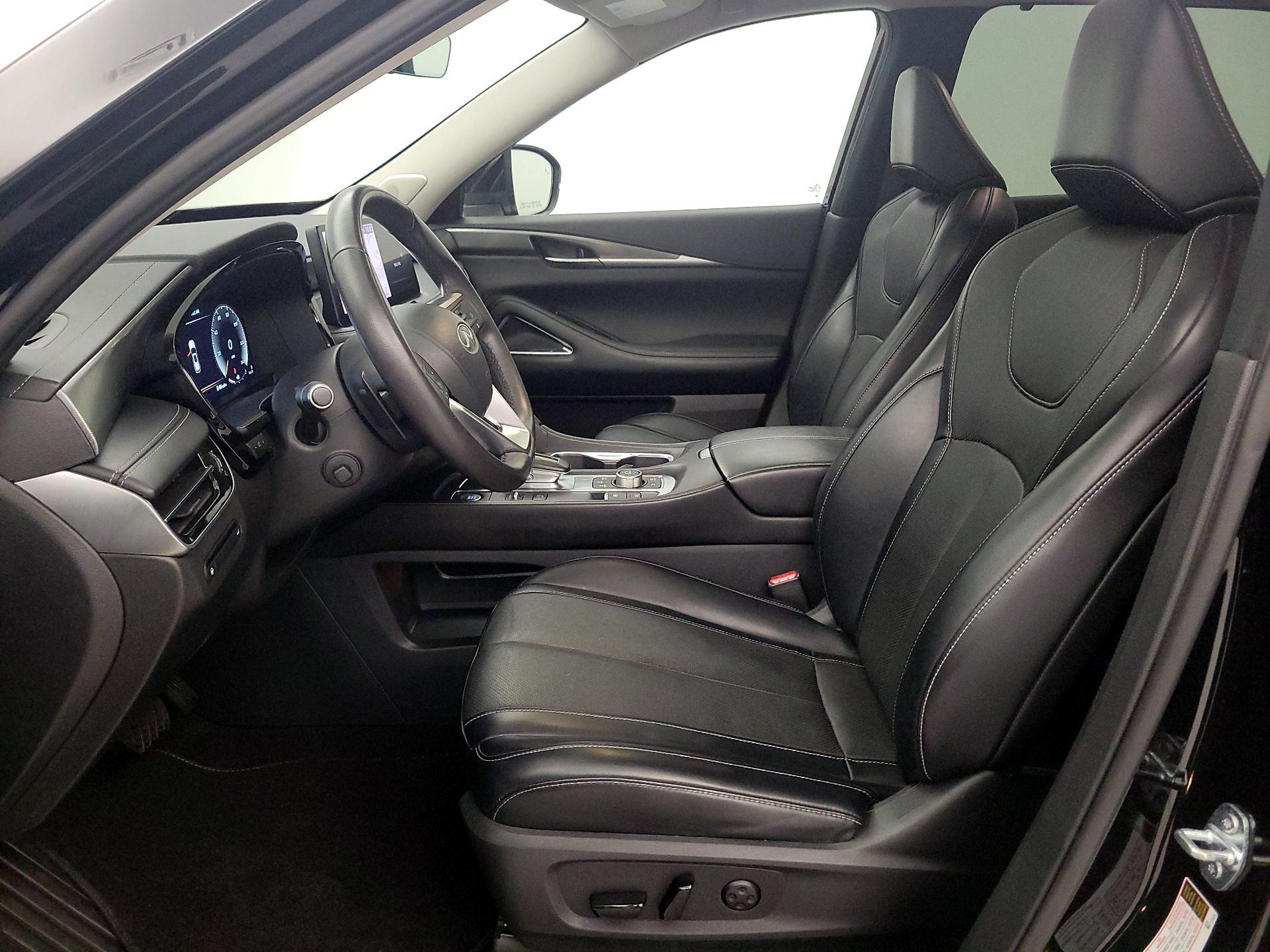 Thumbnail: 2023 INFINITI QX60 - 11