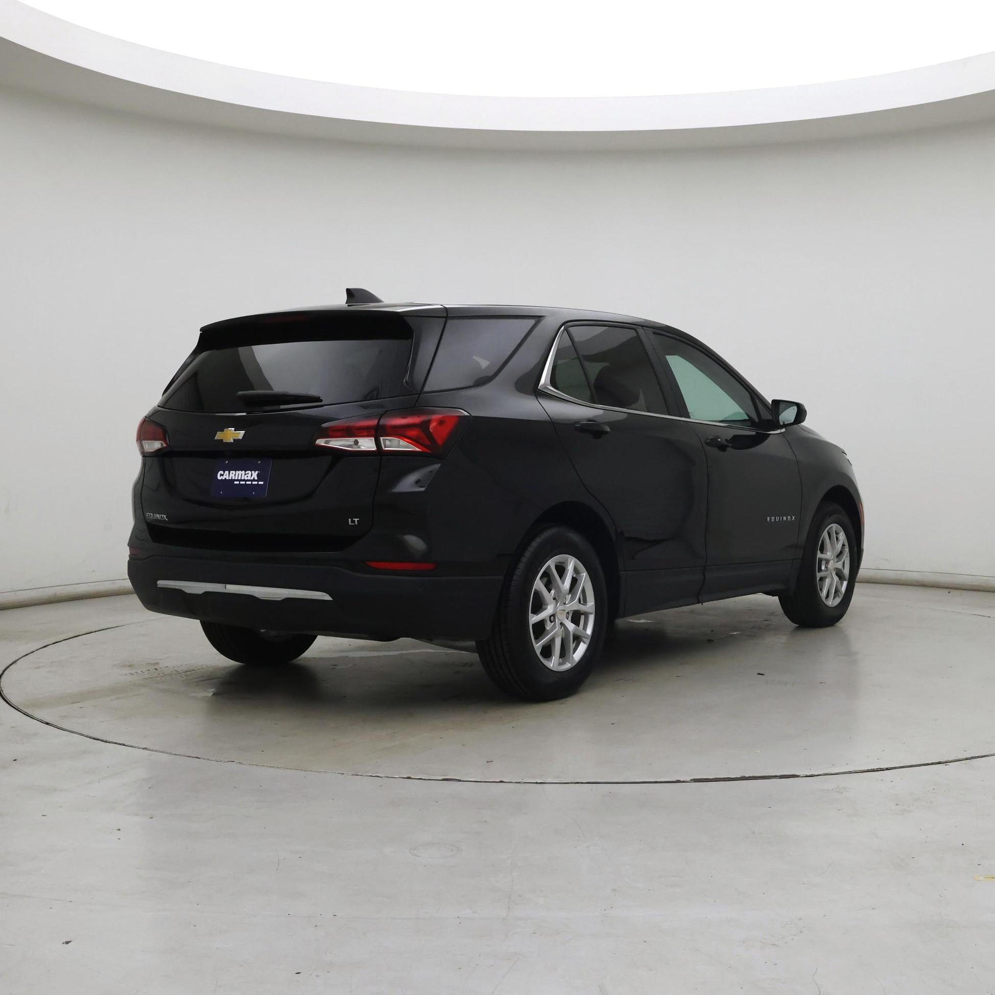 Thumbnail: 2023 Chevrolet Equinox - 8