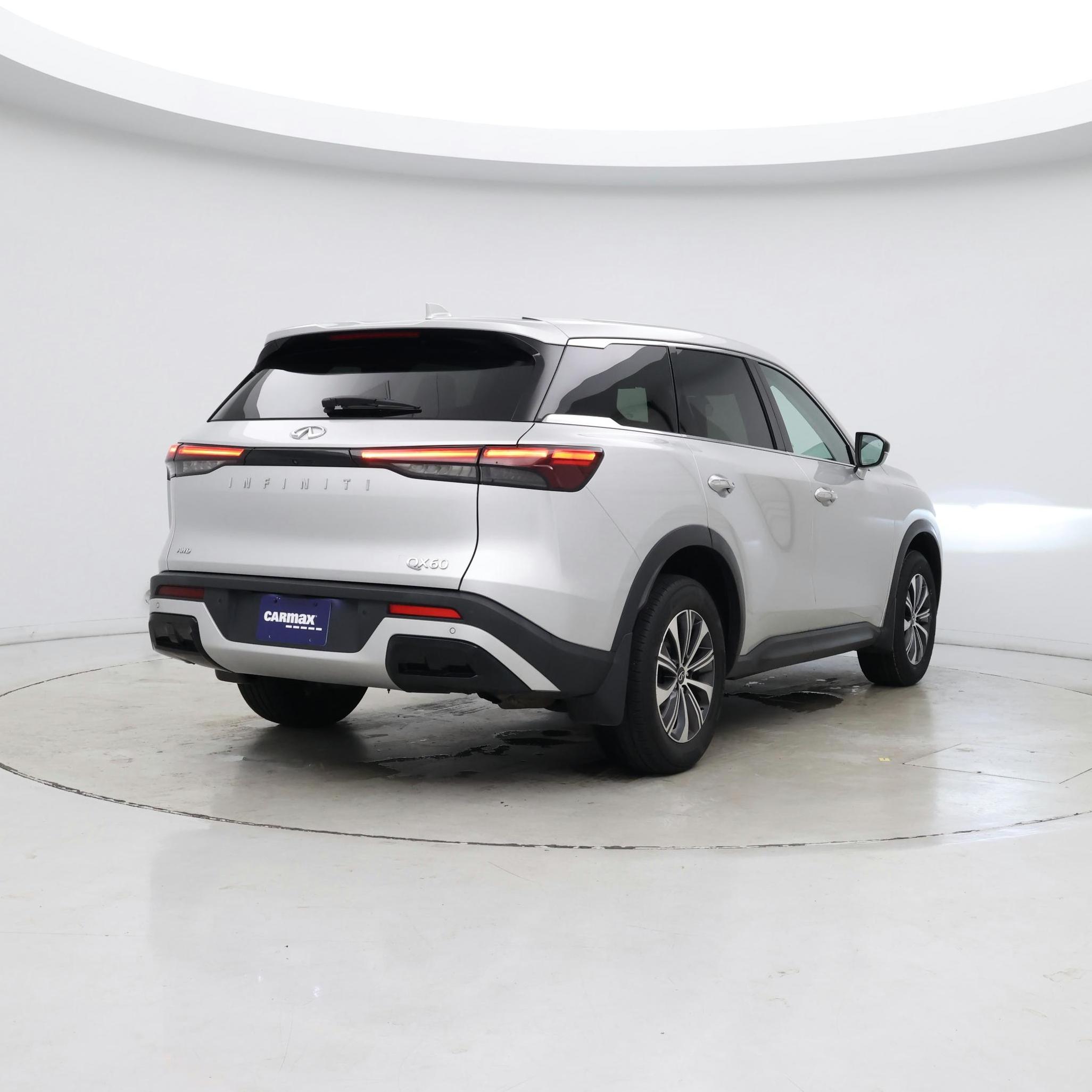 Thumbnail: 2023 INFINITI QX60 - 8