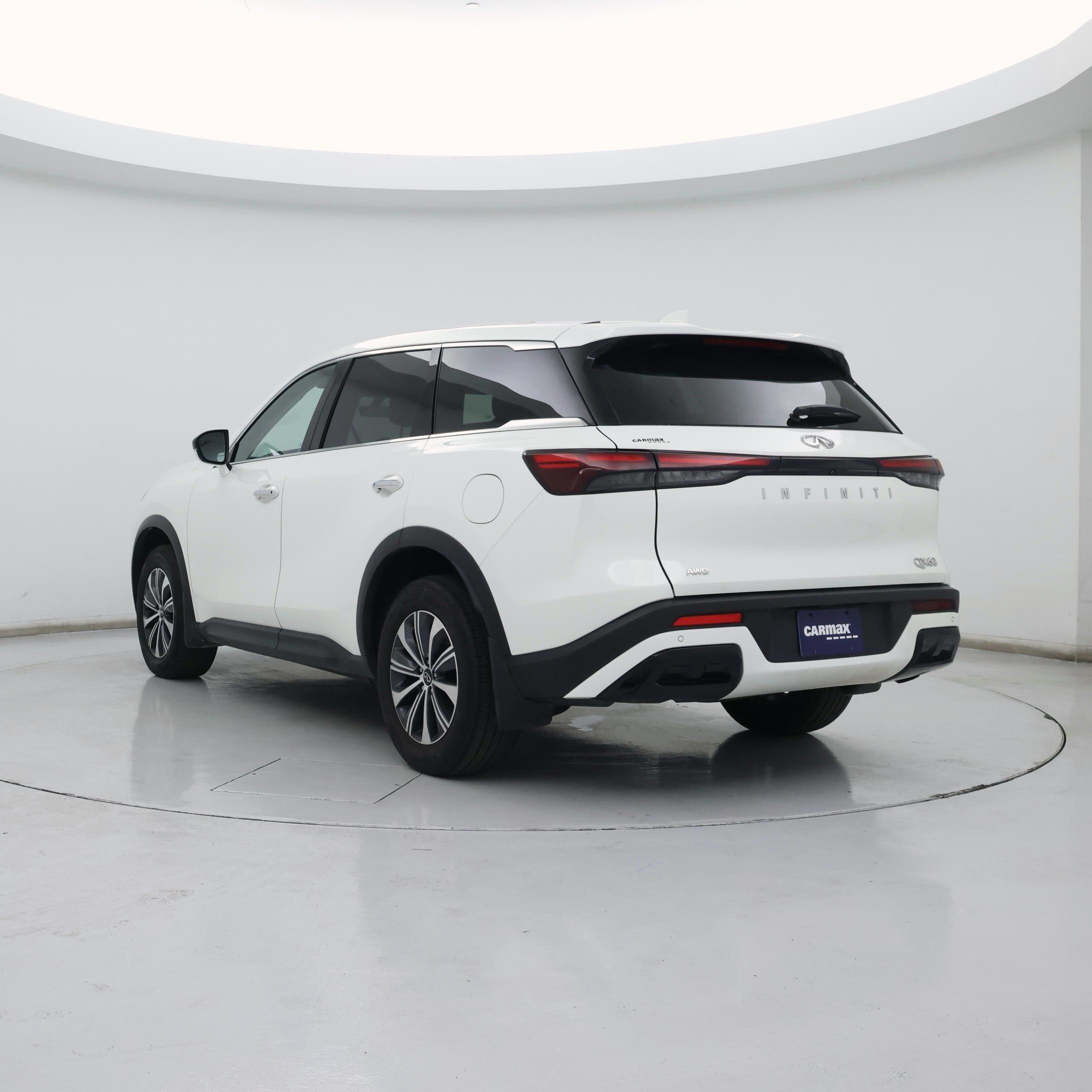 Thumbnail: 2023 INFINITI QX60 - 2