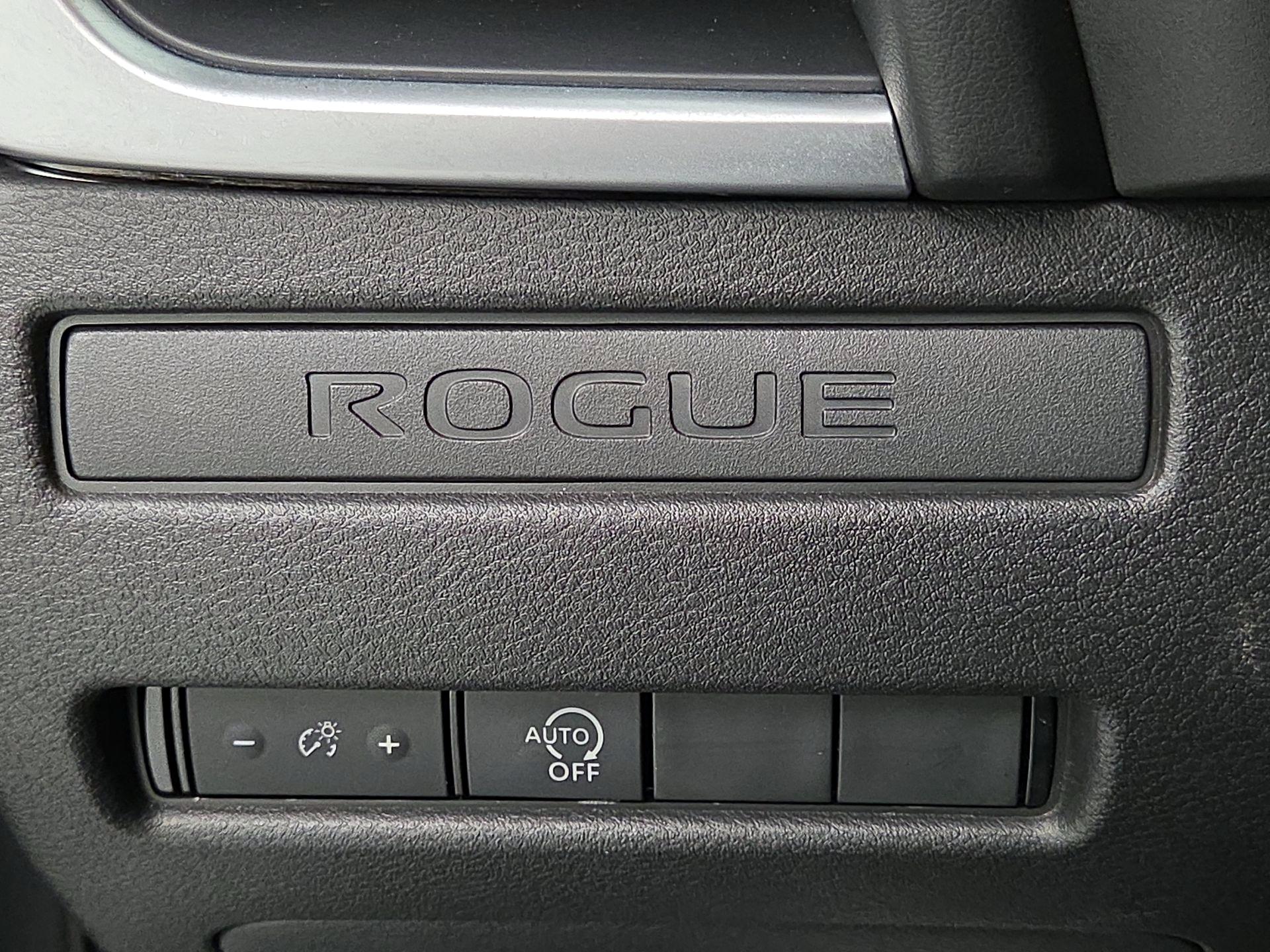 Thumbnail: 2023 Nissan Rogue - 13