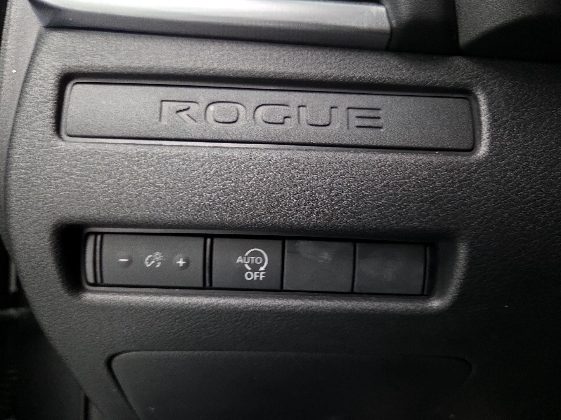 Thumbnail: 2023 Nissan Rogue - 13