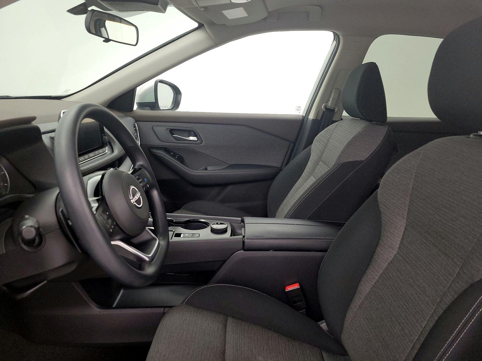 Thumbnail: 2023 Nissan Rogue - 11