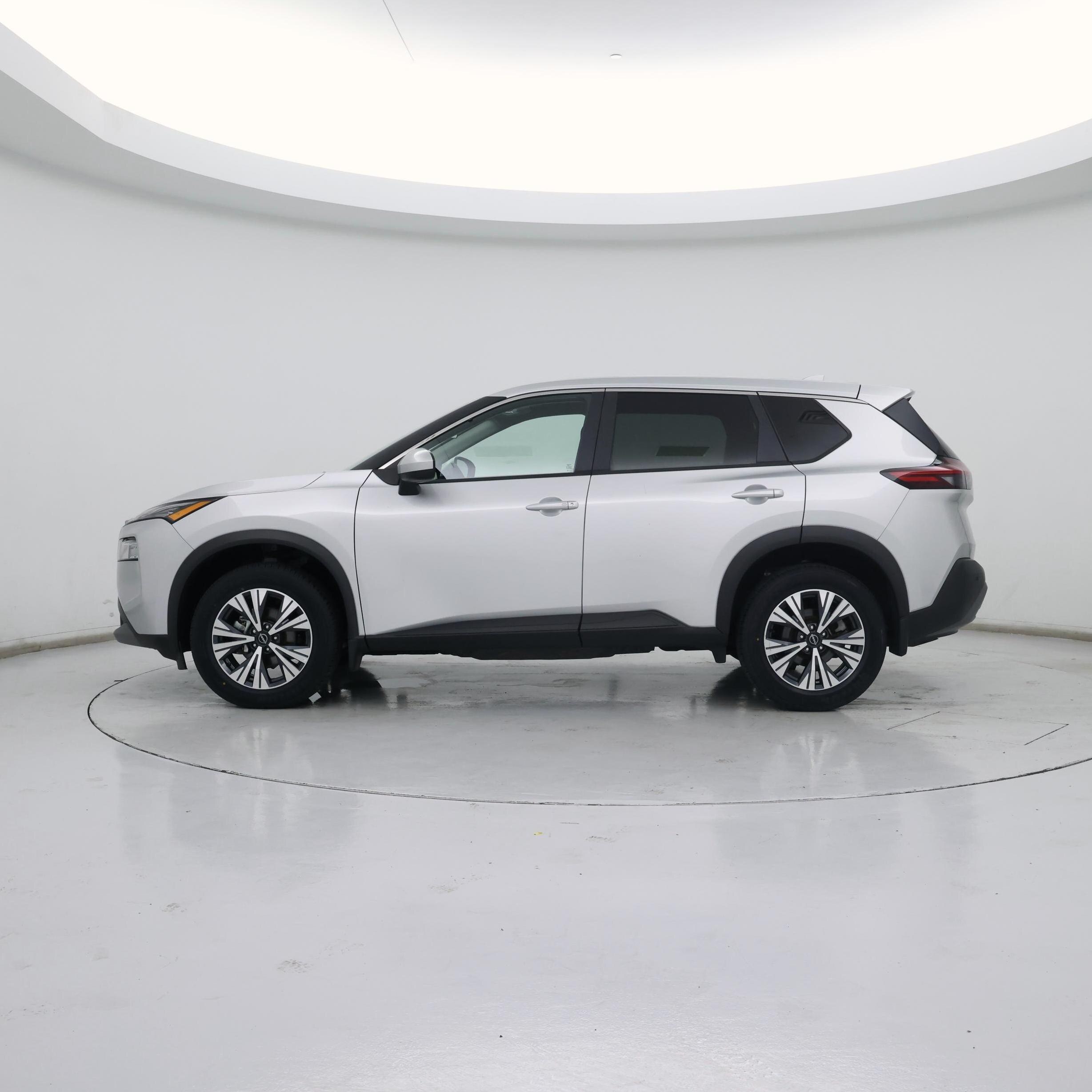 Thumbnail: 2023 Nissan Rogue - 3