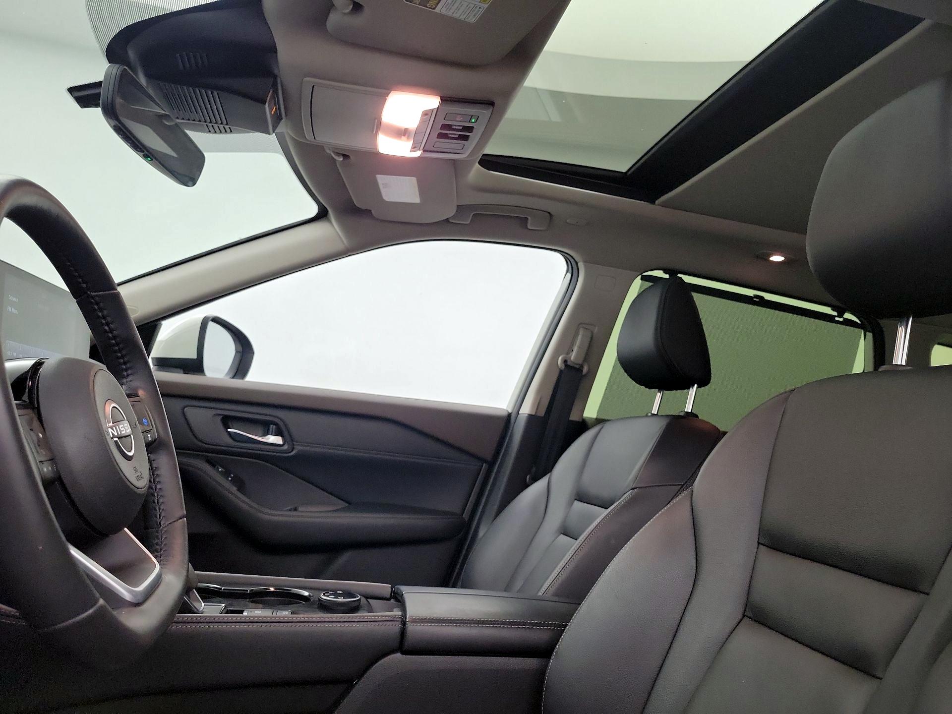 Thumbnail: 2023 Nissan Rogue - 19