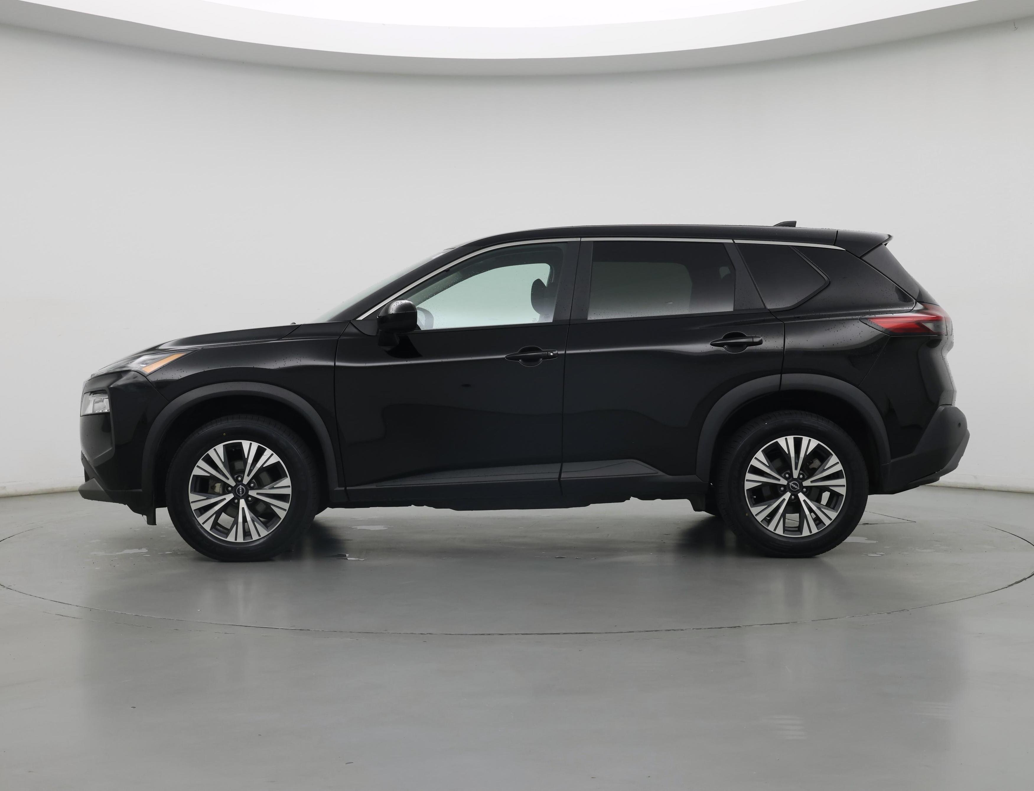 Thumbnail: 2023 Nissan Rogue - 3
