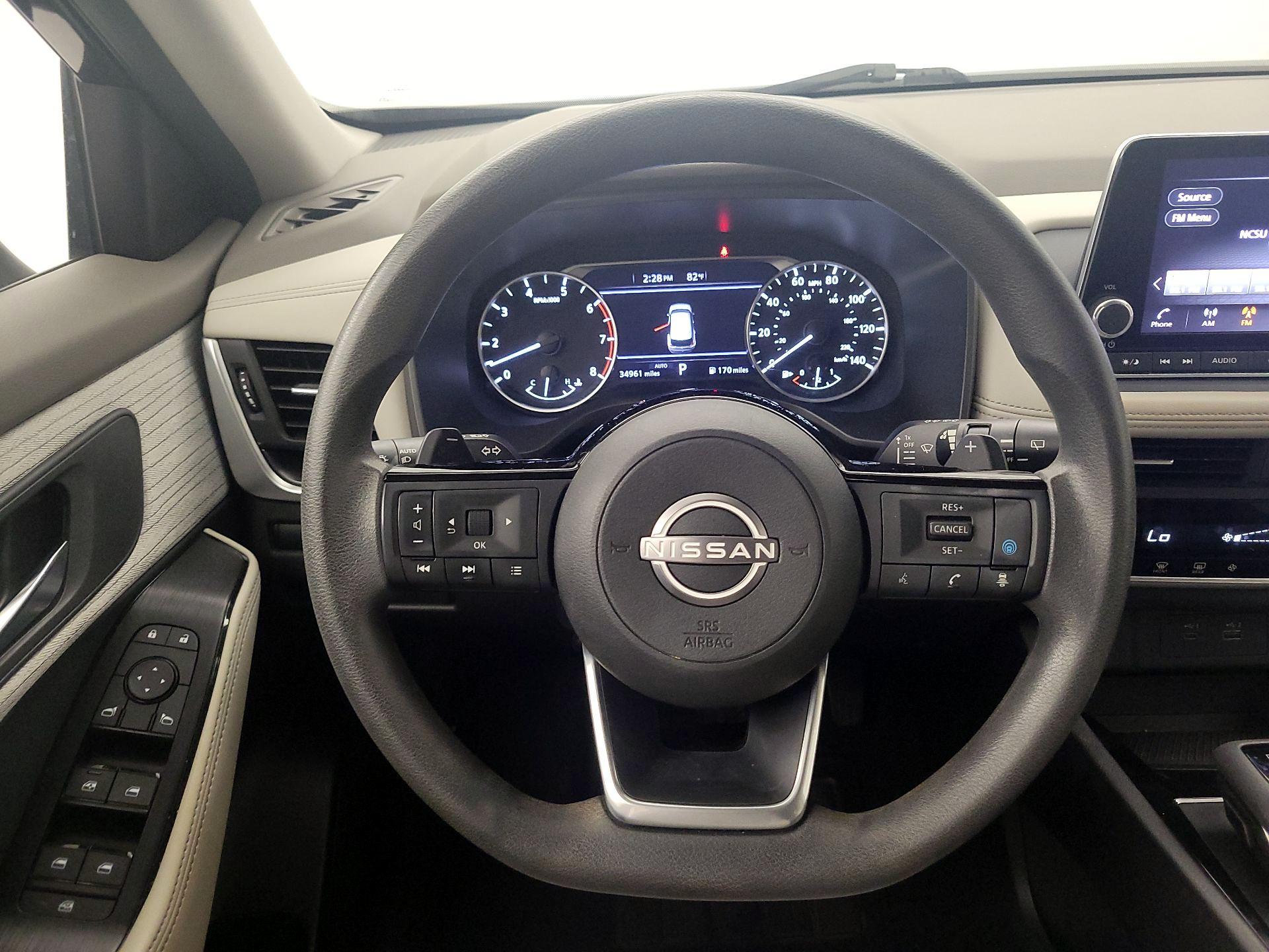 Thumbnail: 2023 Nissan Rogue - 10