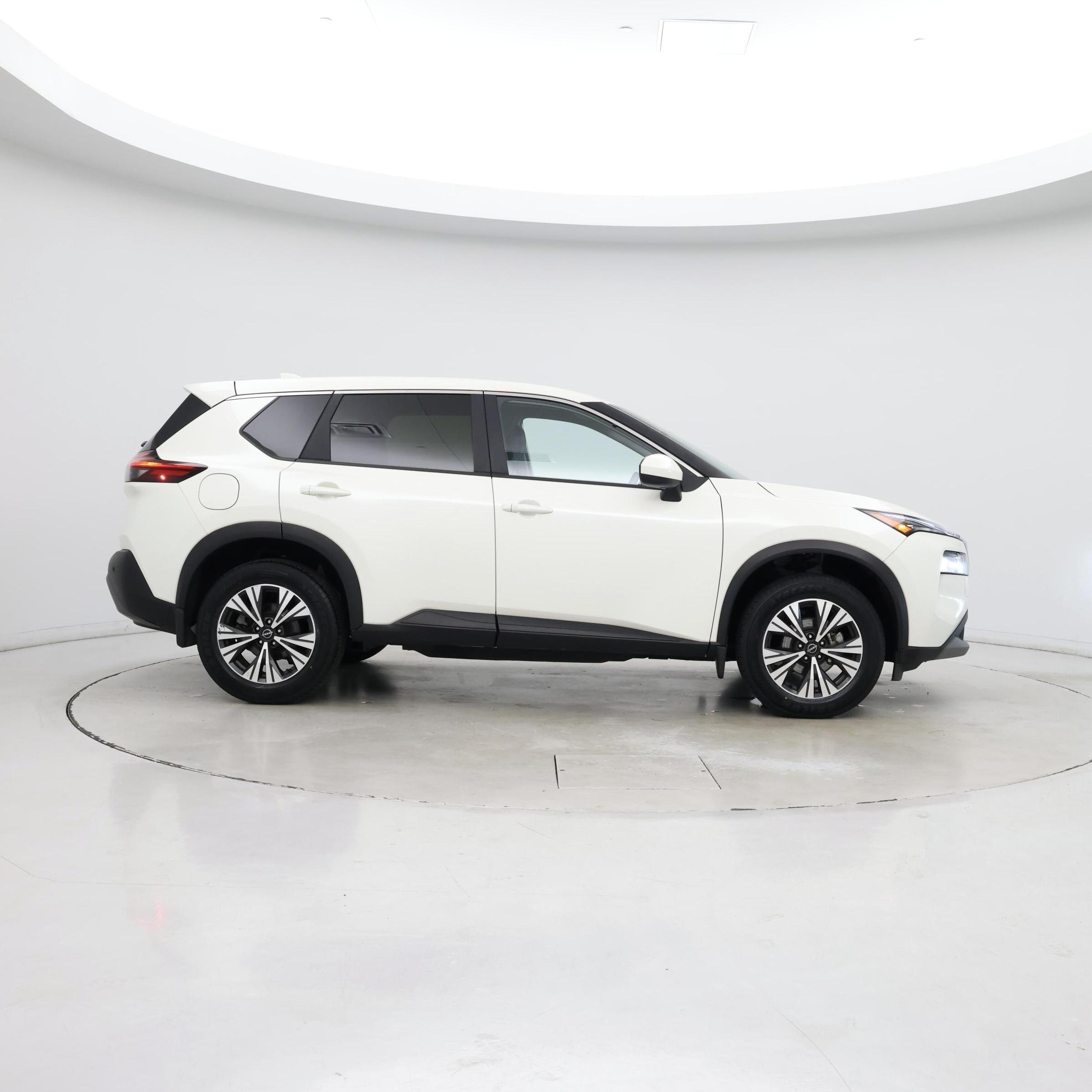 Thumbnail: 2023 Nissan Rogue - 7