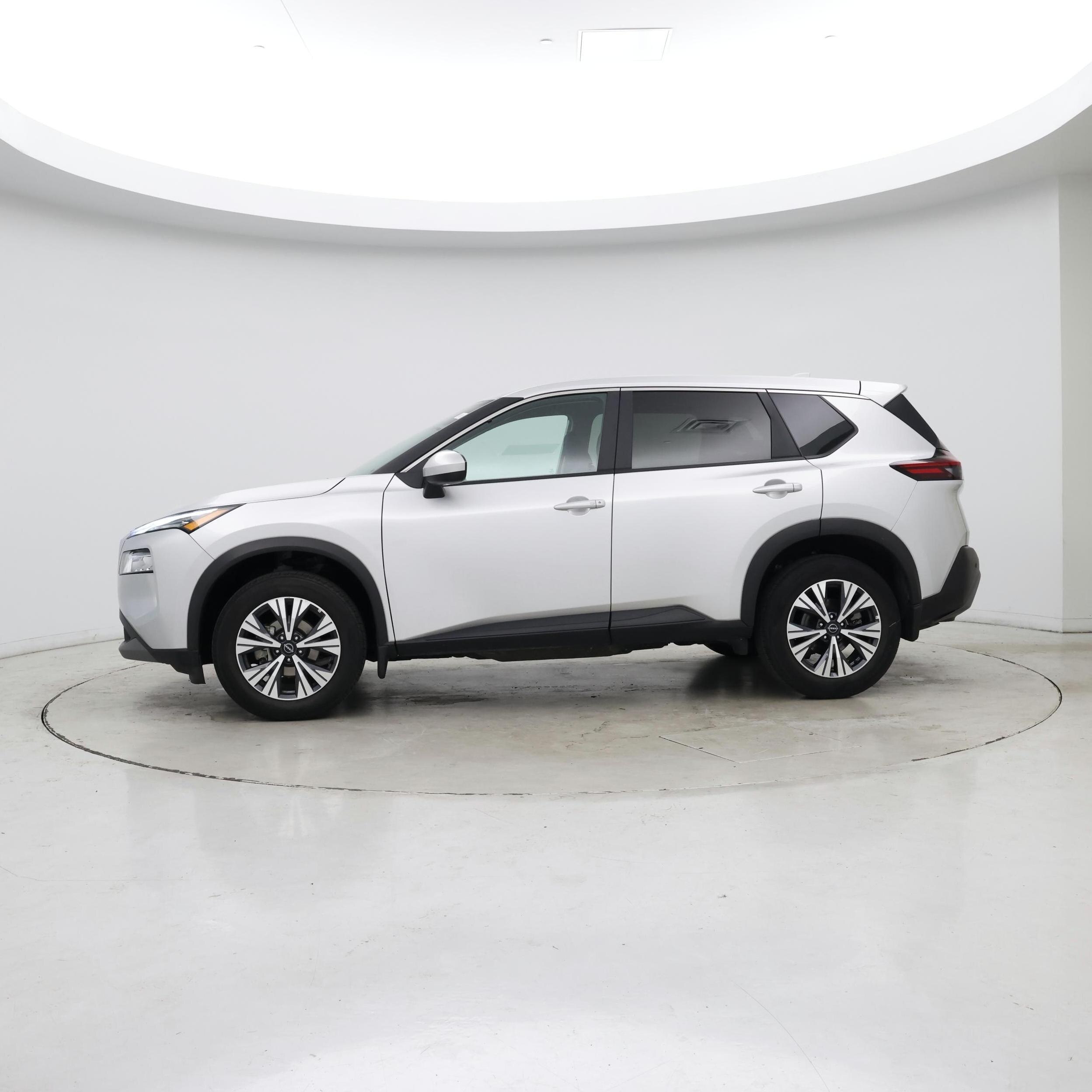 Thumbnail: 2023 Nissan Rogue - 3