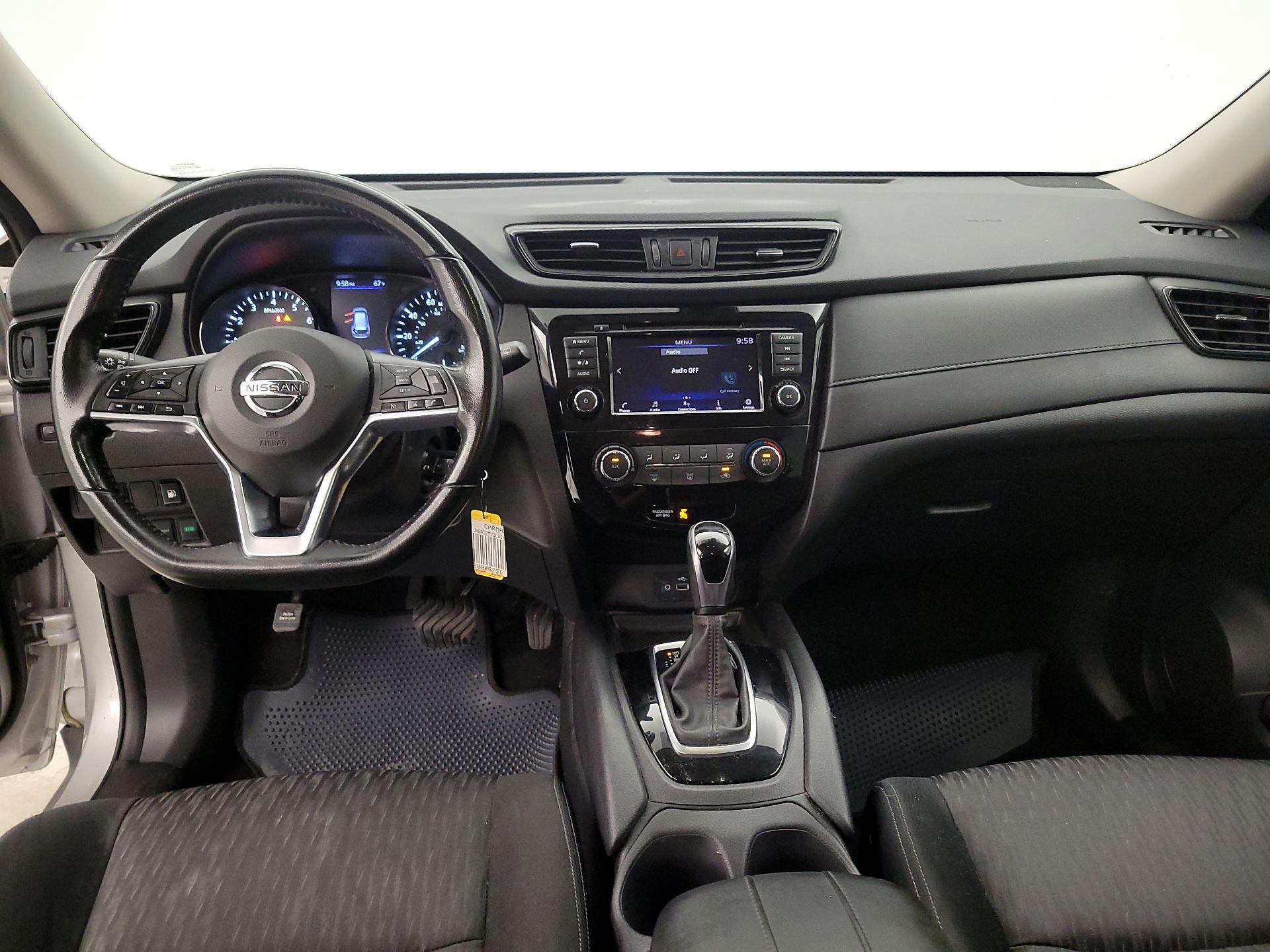 Thumbnail: 2020 Nissan Rogue - 9
