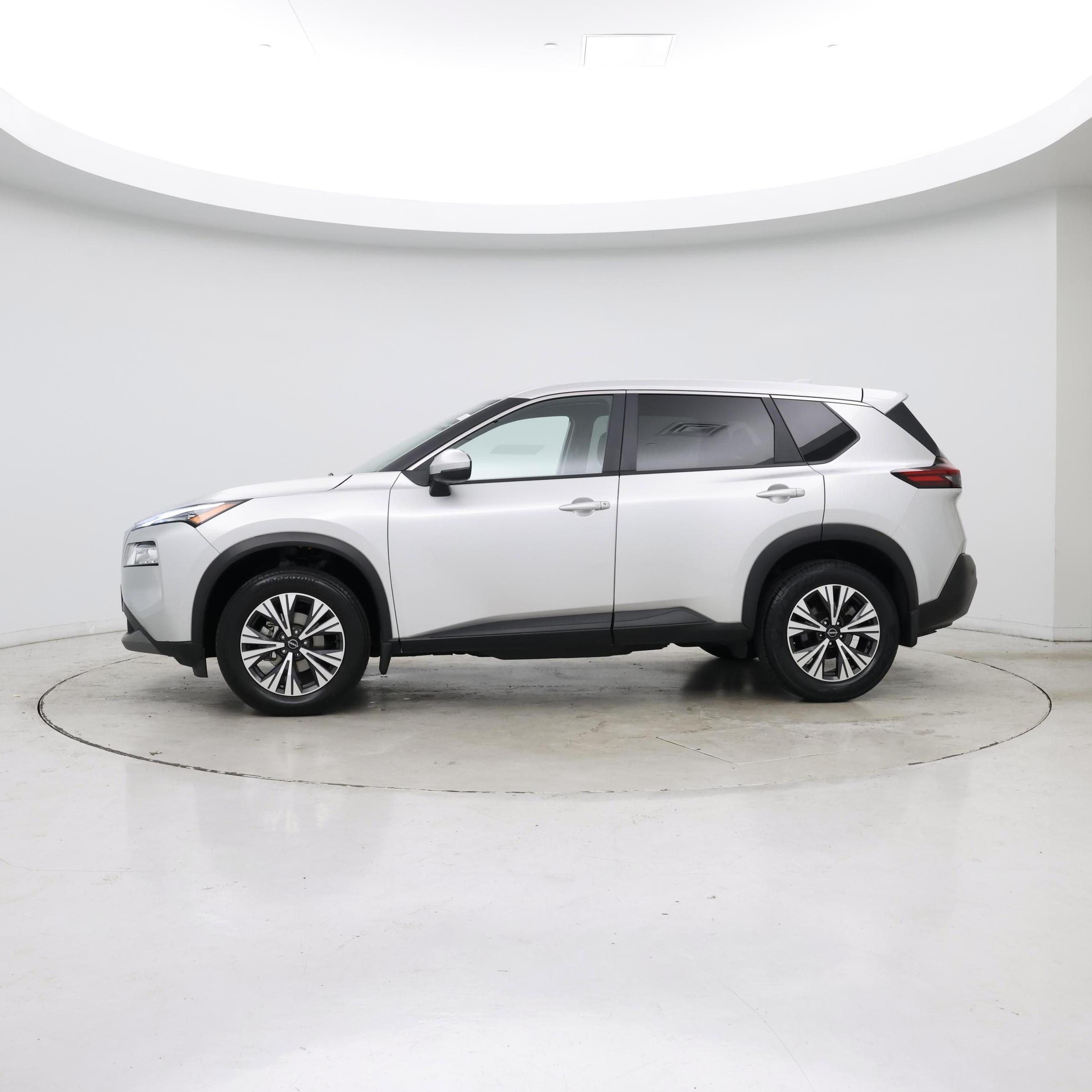 Thumbnail: 2023 Nissan Rogue - 3