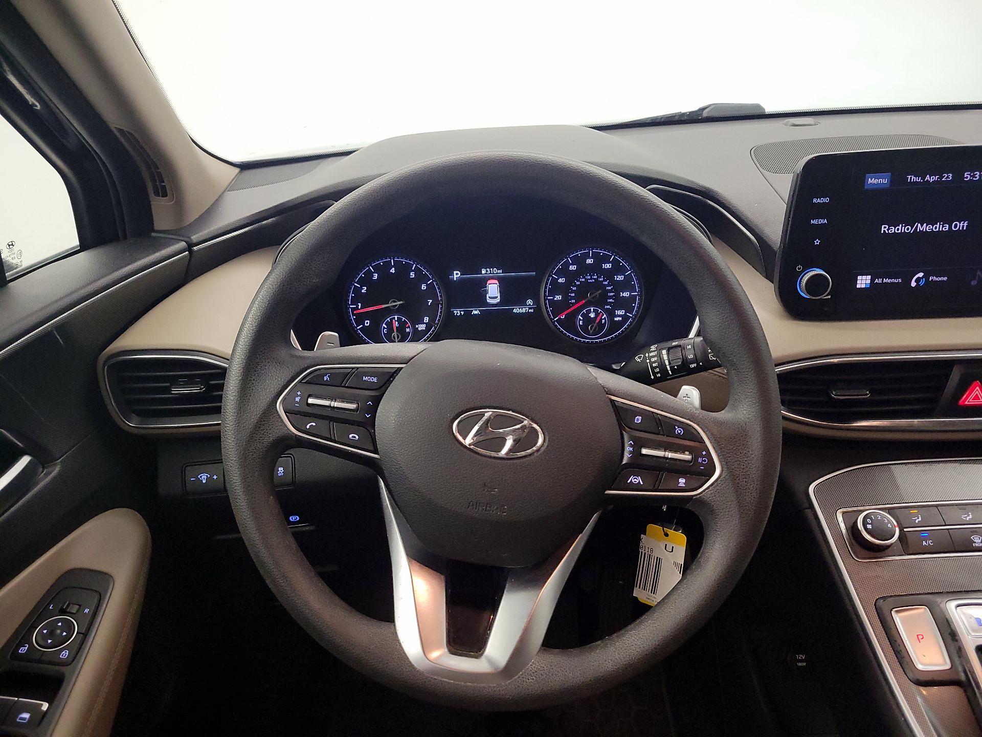 Thumbnail: 2023 Hyundai Santa Fe - 10