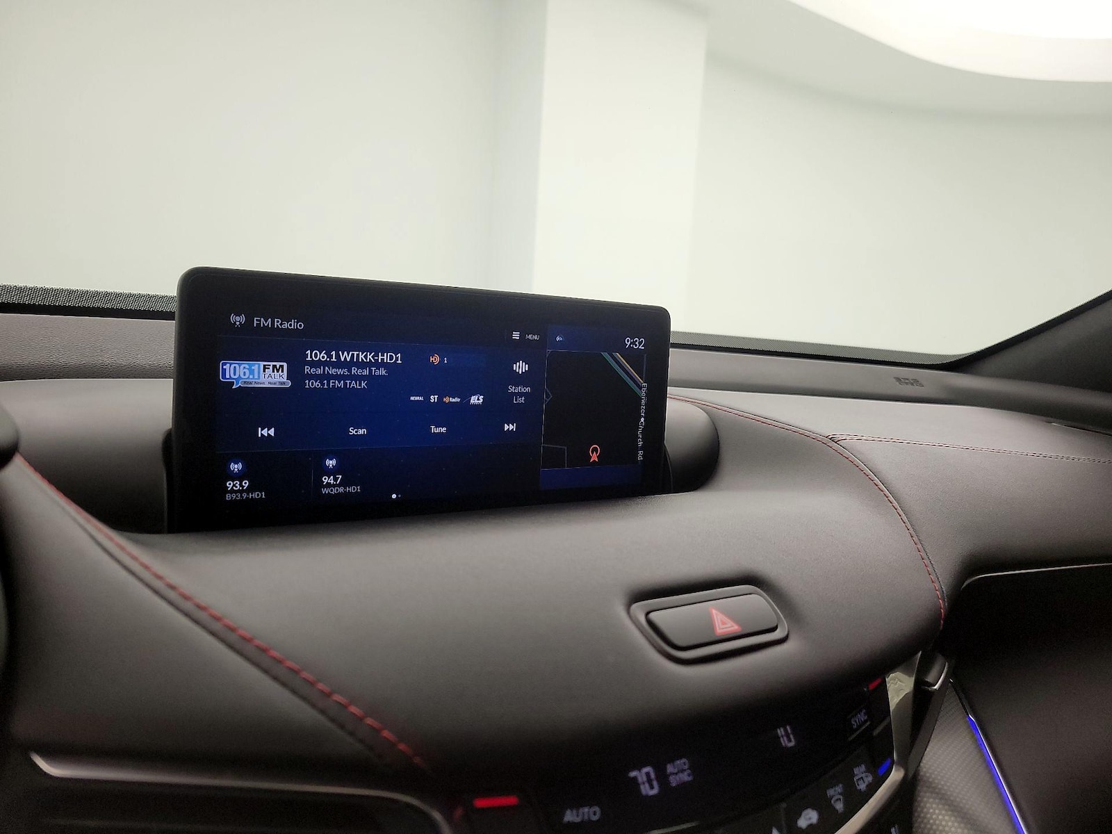 2021 Acura TLX A-SPEC Package - Photo 17