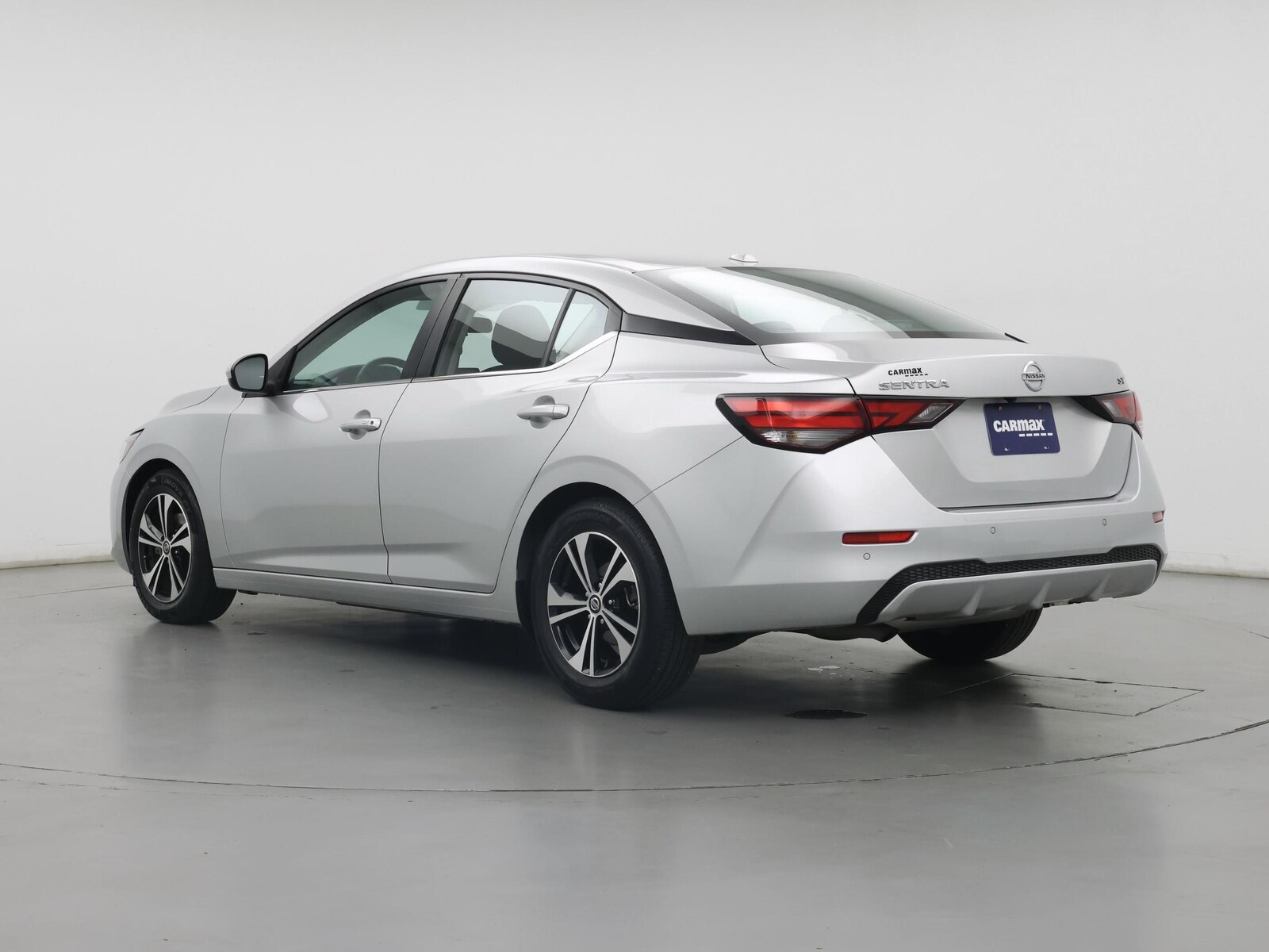 2023 Nissan Sentra SV - Photo 3