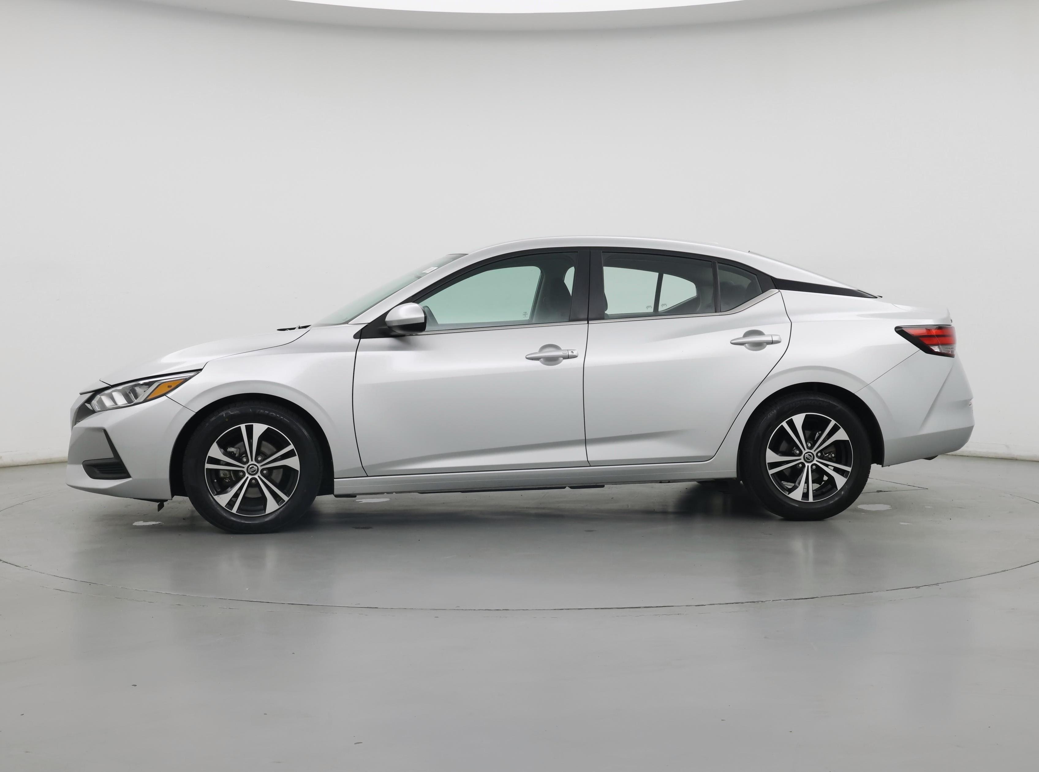 Thumbnail: 2023 Nissan Sentra - 3