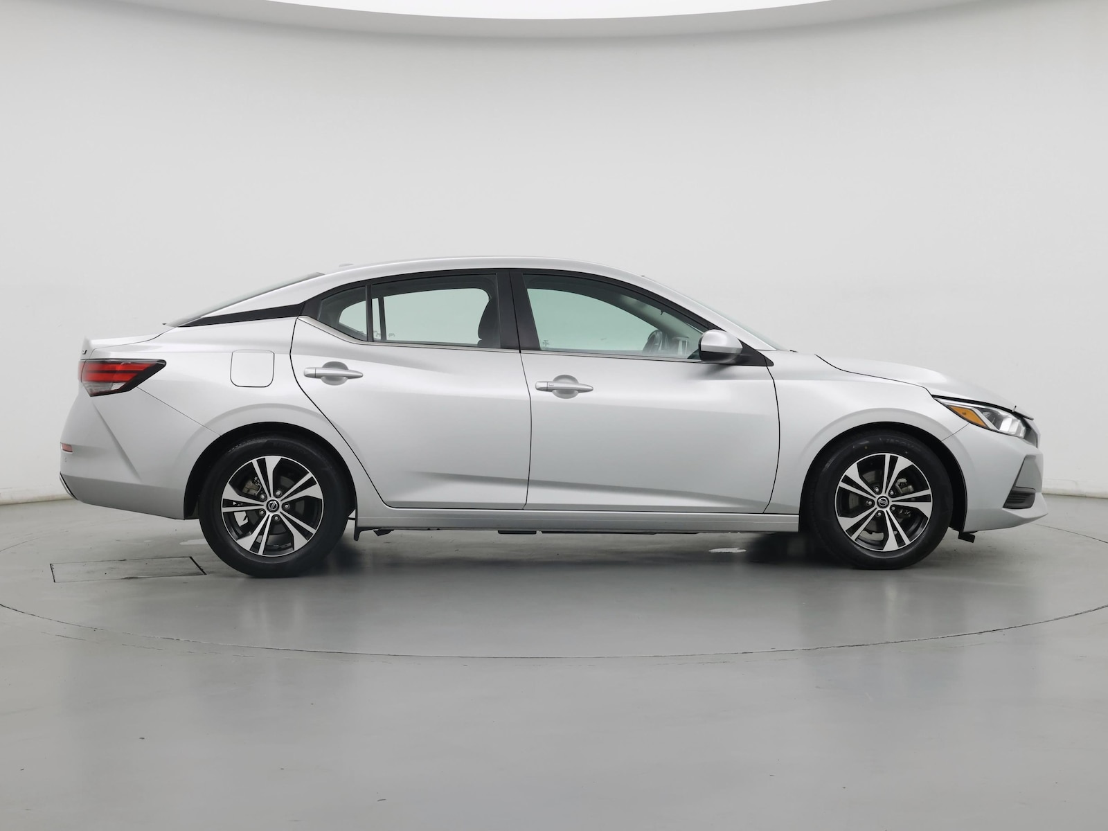 2023 Nissan Sentra SV - Photo 8