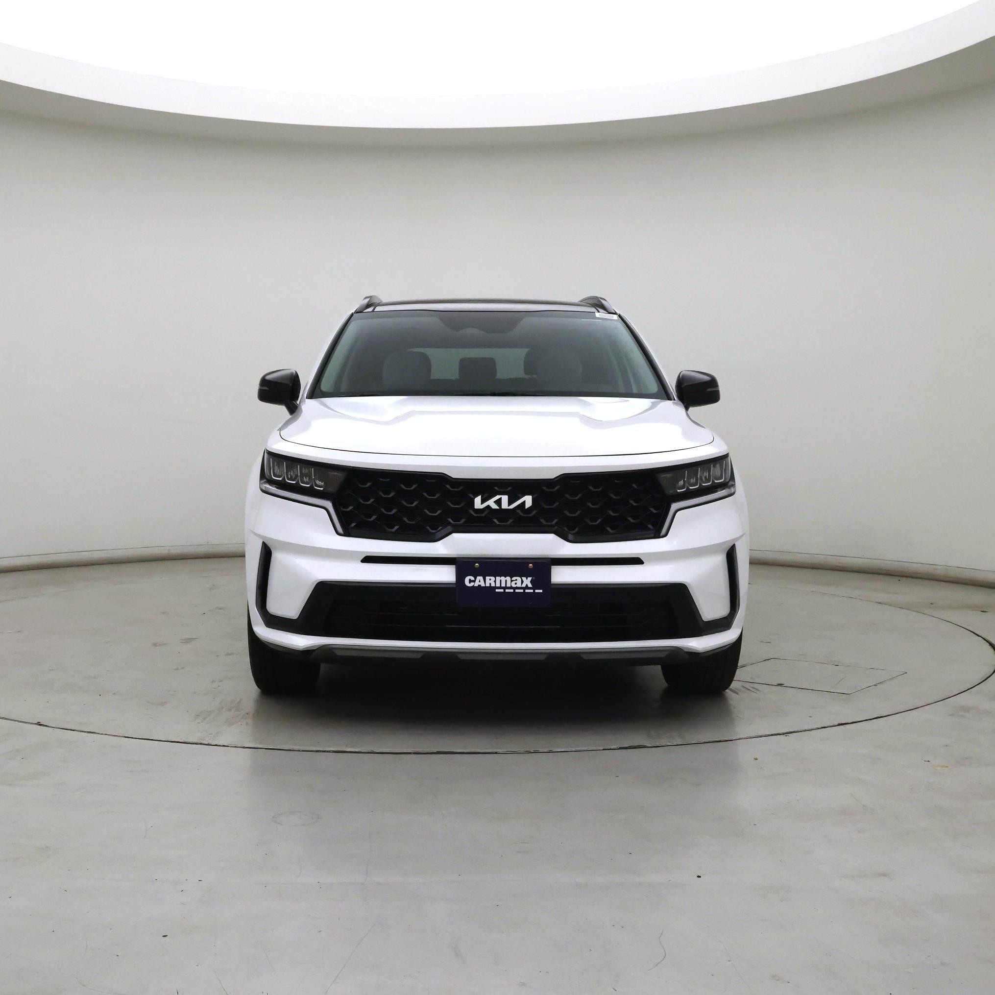 Thumbnail: 2023 Kia Sorento - 5