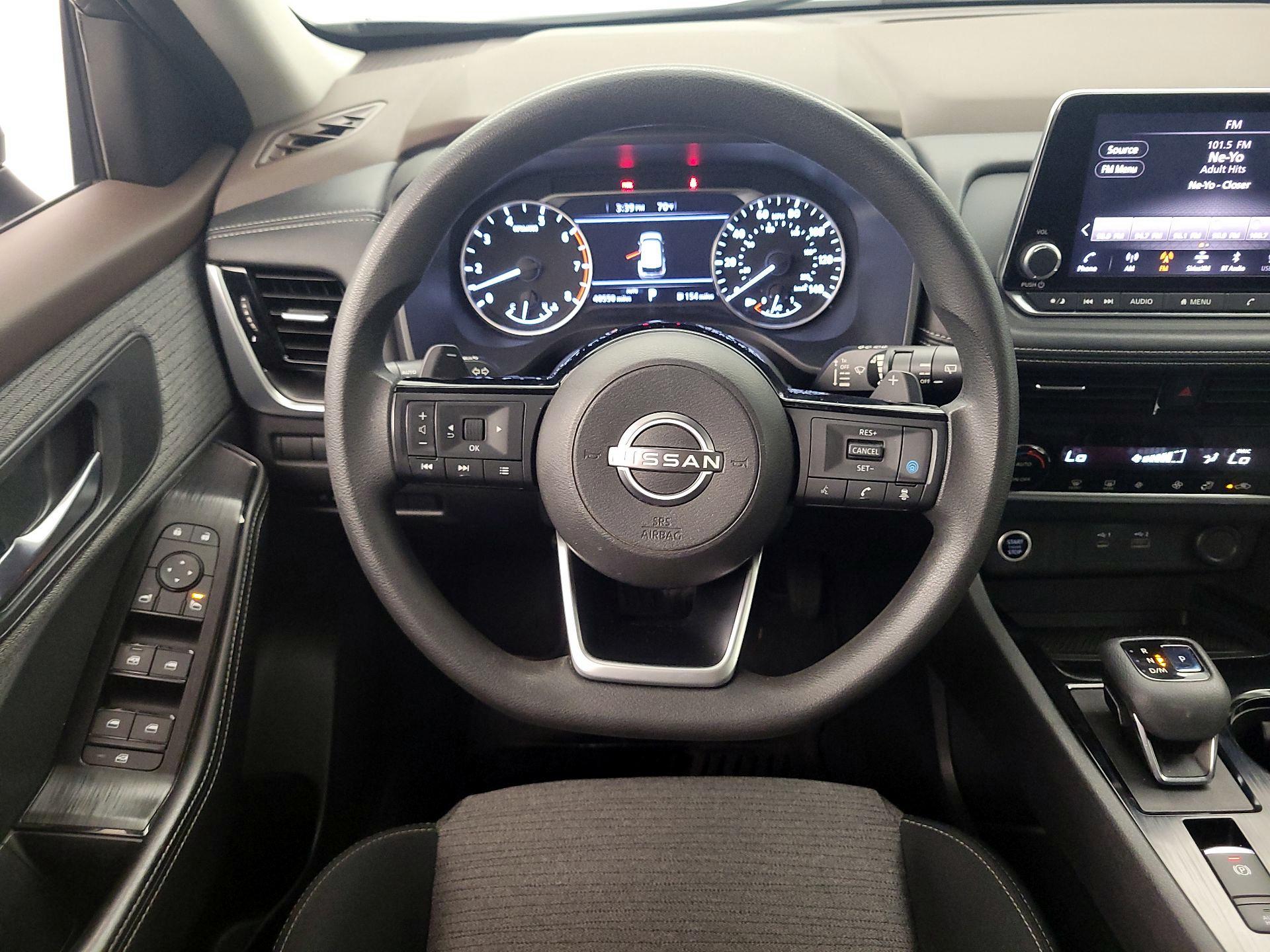 Thumbnail: 2022 Nissan Rogue - 10