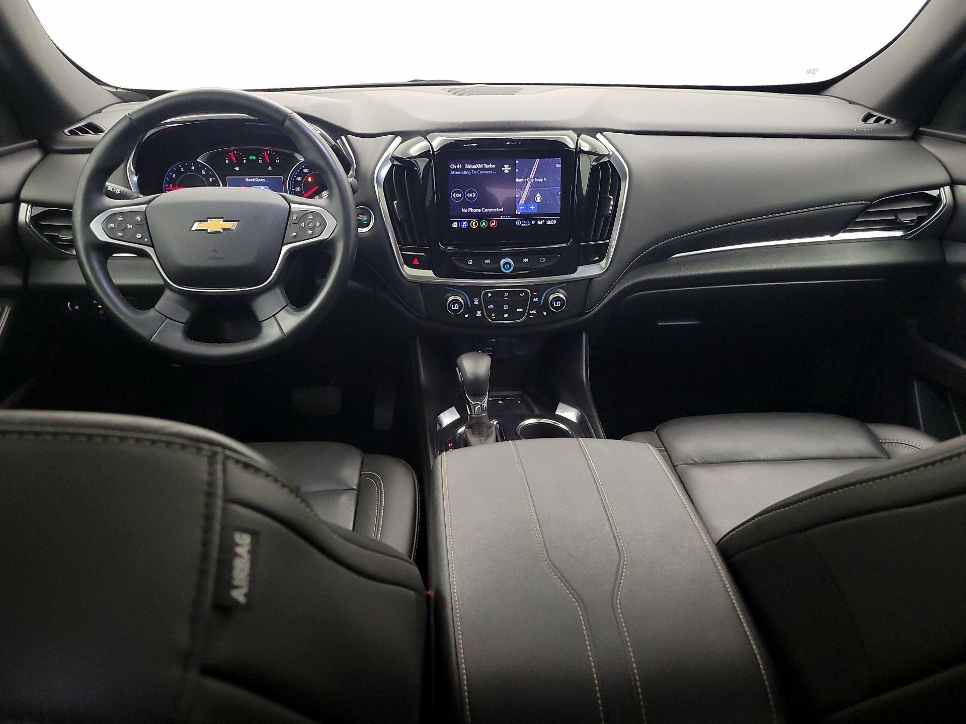 Thumbnail: 2023 Chevrolet Traverse - 9