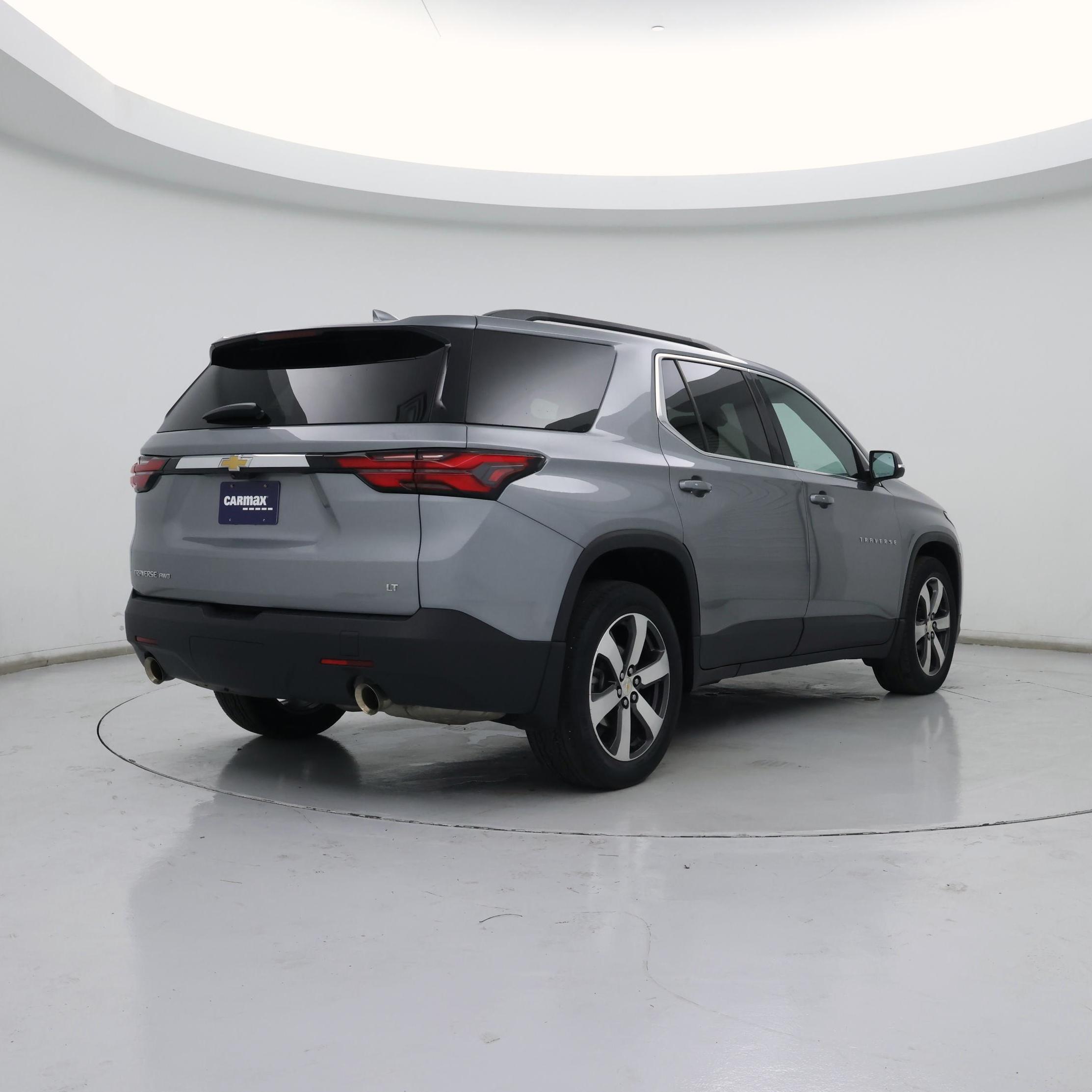 Thumbnail: 2023 Chevrolet Traverse - 8
