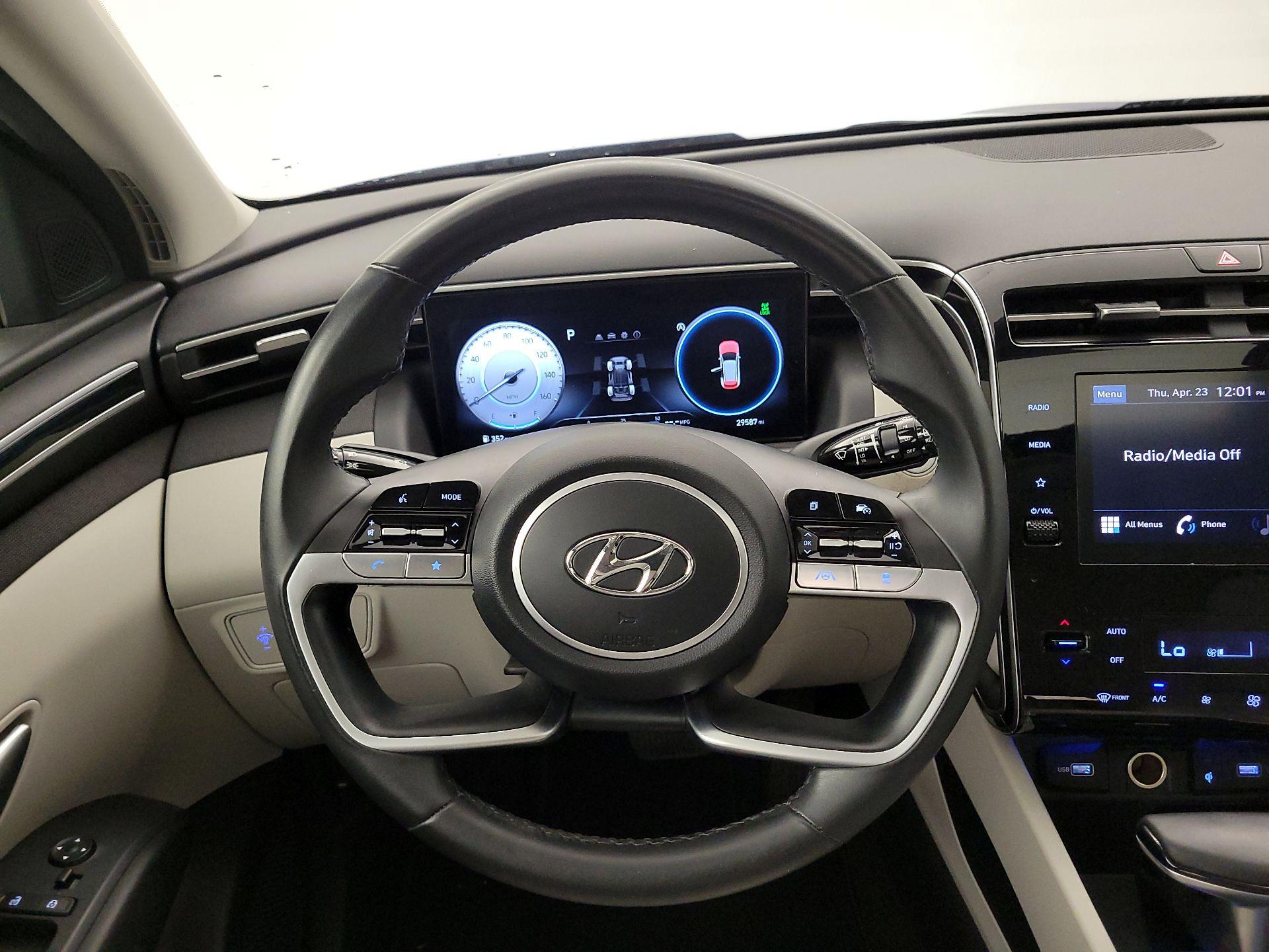 Thumbnail: 2023 Hyundai Tucson - 10