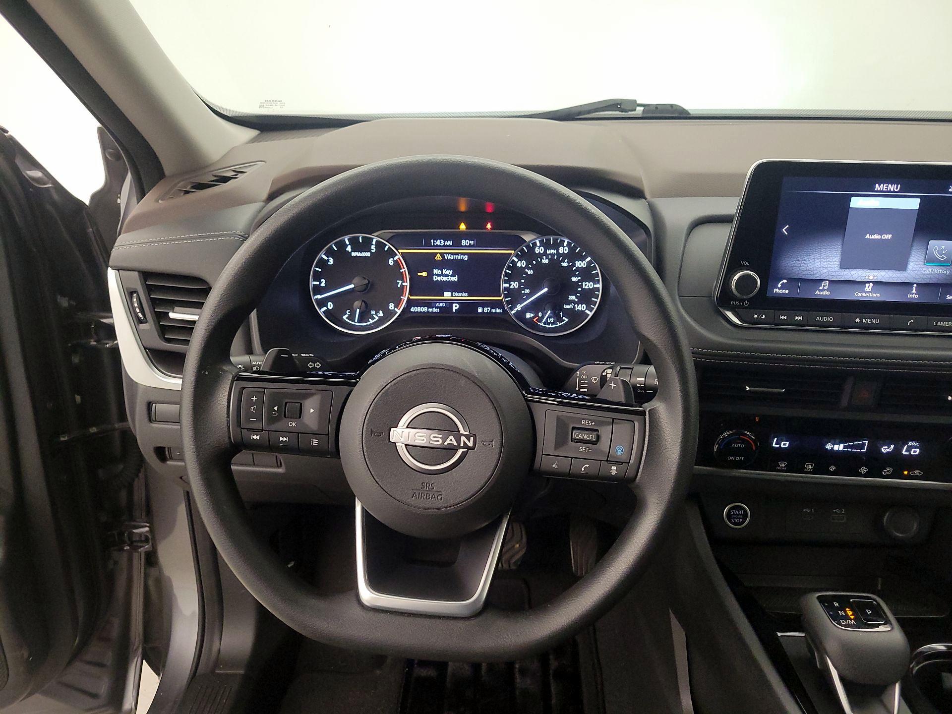 Thumbnail: 2023 Nissan Rogue - 10